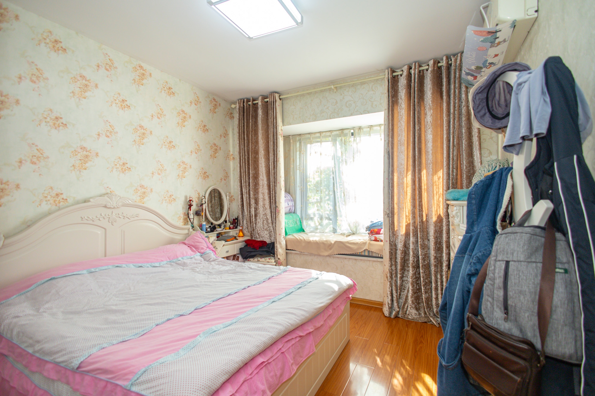 华润凤凰城二期 2室2厅1卫 68.0万 华润凤凰城二期 2室2厅1卫 68.0万卧室