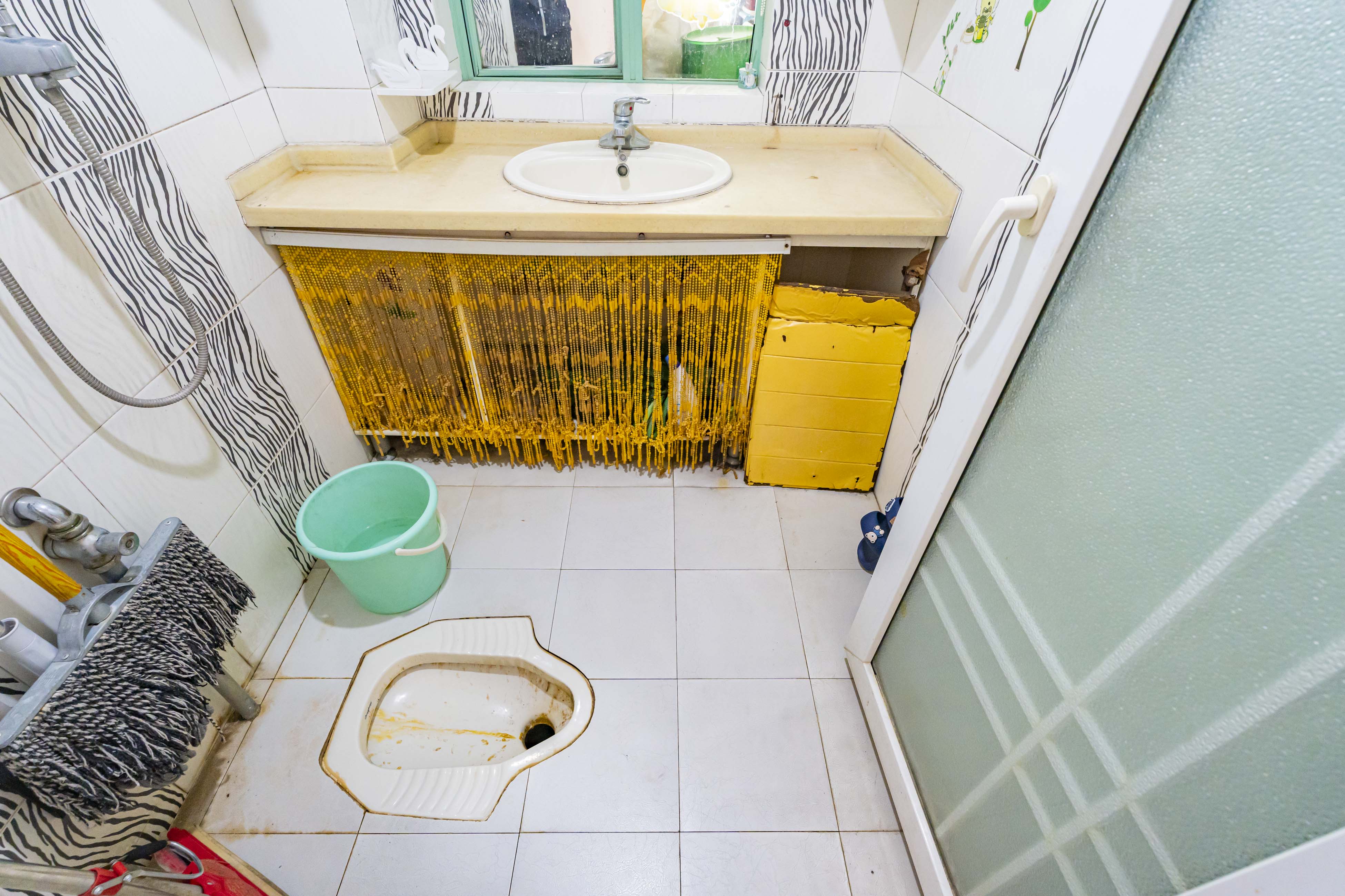 锦绣华天 3室2厅2卫 120.0万 锦绣华天 3室2厅2卫 120.0万卫生间