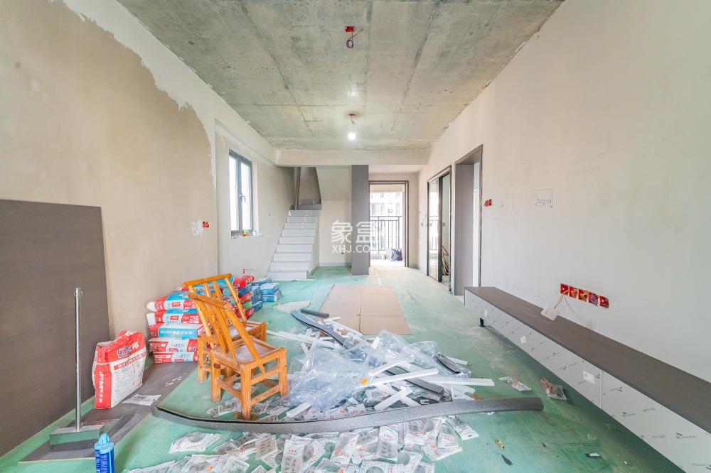 金辉优步星樾  3室2厅2卫    102.8万