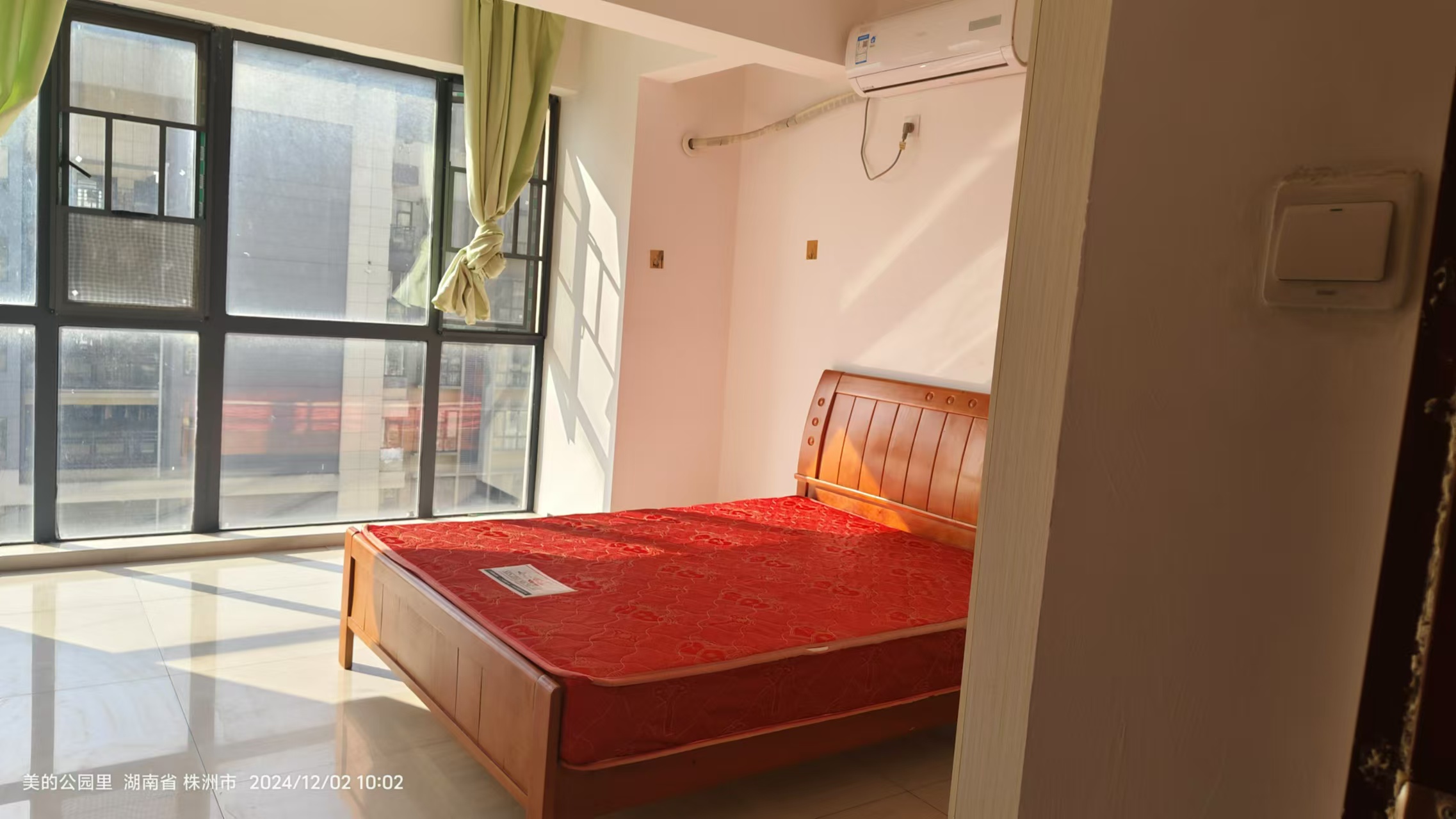 城发郦城 2室2厅1卫 1350.0元/月 城发郦城 2室2厅1卫 1350.0元/月室内图