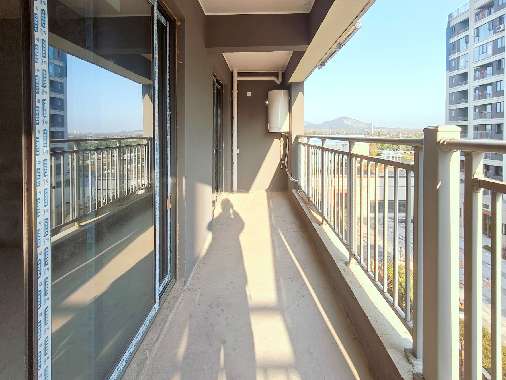 澳海云湘赋  4室2厅2卫    85.0万 澳海云湘赋  4室2厅2卫    85.0万阳台