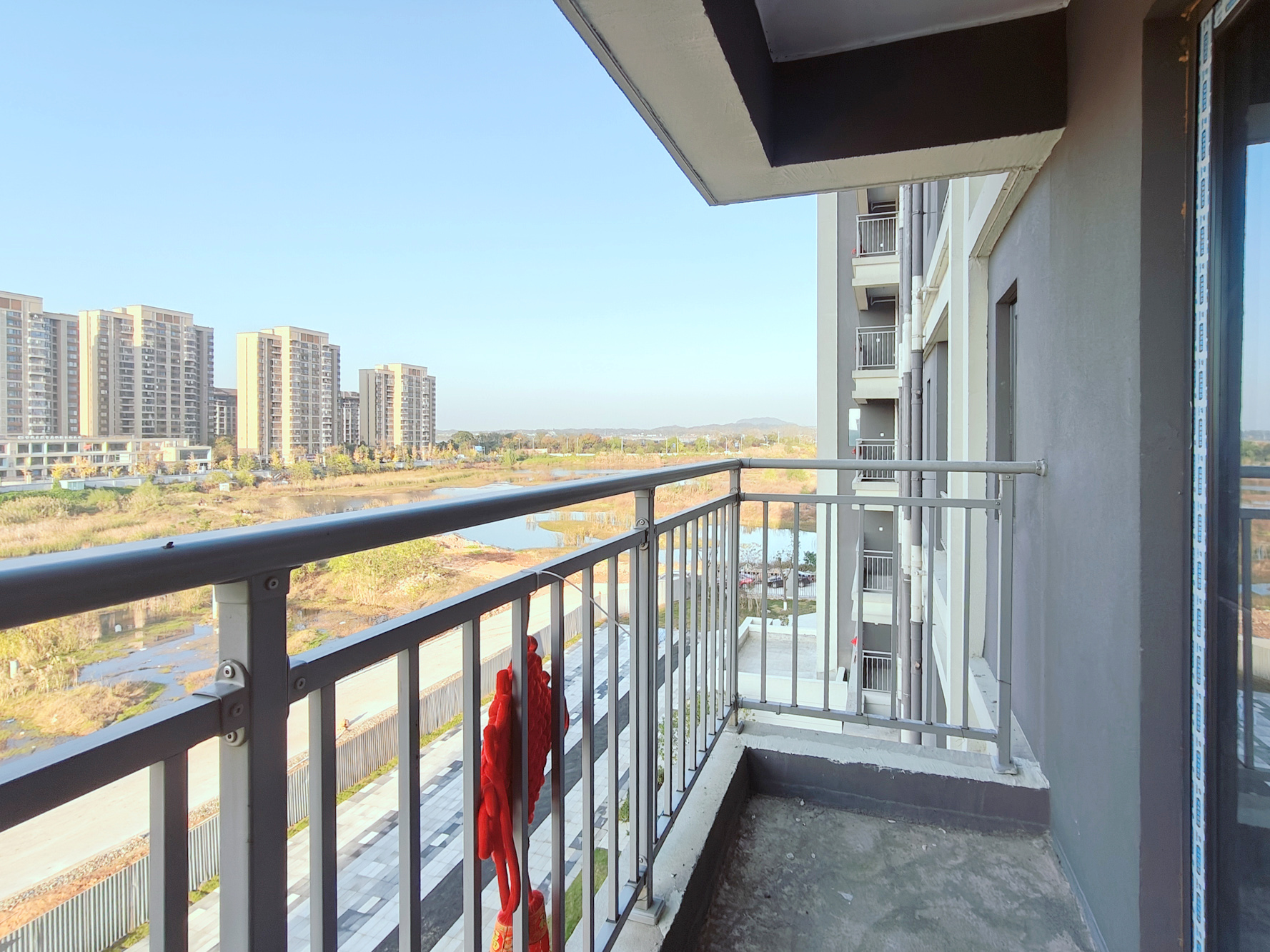 澳海云湘赋  4室2厅2卫    85.0万 澳海云湘赋  4室2厅2卫    85.0万阳台