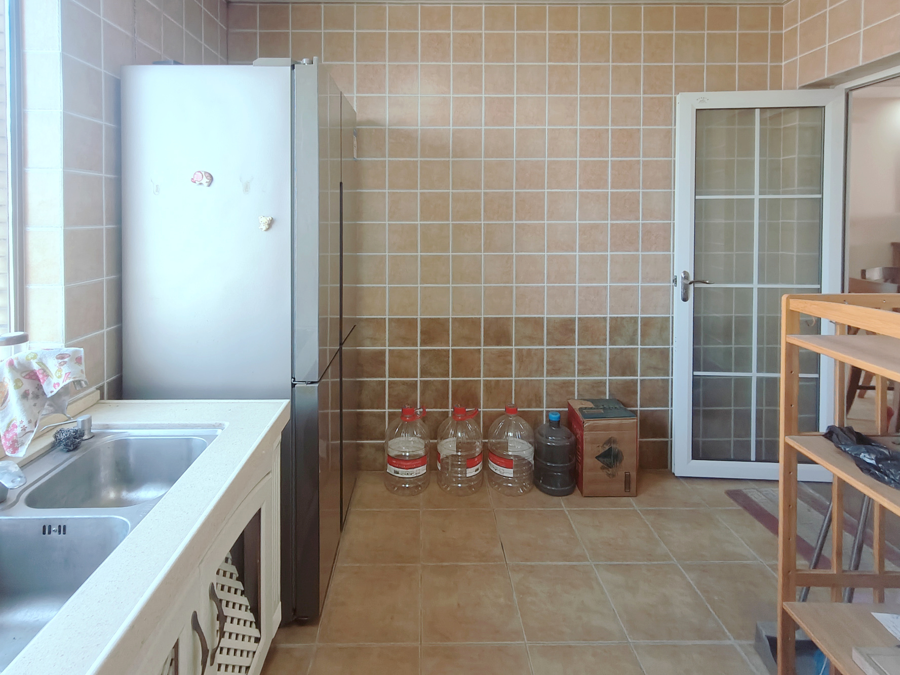 高域自然城 4室2厅2卫 86.8万 高域自然城 4室2厅2卫 86.8万厨房