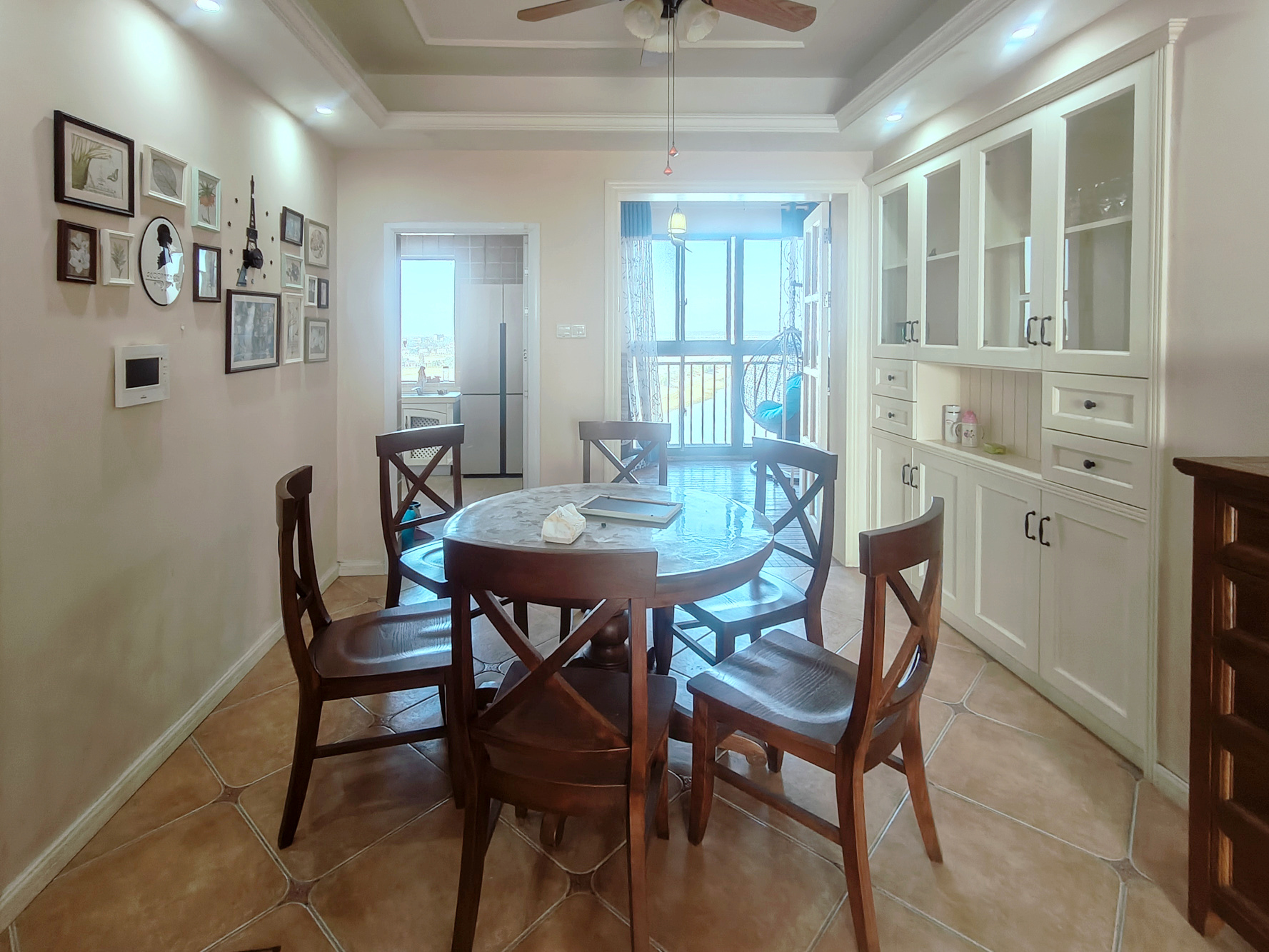 高域自然城 4室2厅2卫 86.8万 高域自然城 4室2厅2卫 86.8万客厅