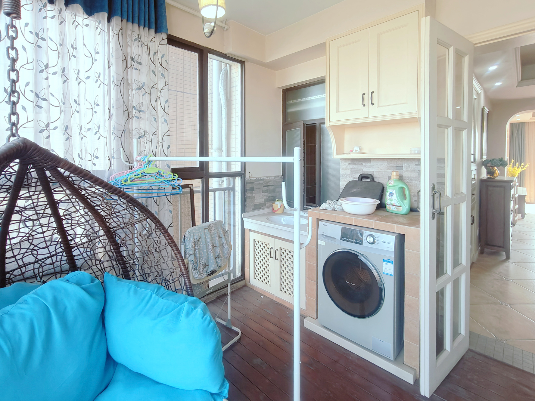 高域自然城 4室2厅2卫 86.8万 高域自然城 4室2厅2卫 86.8万阳台