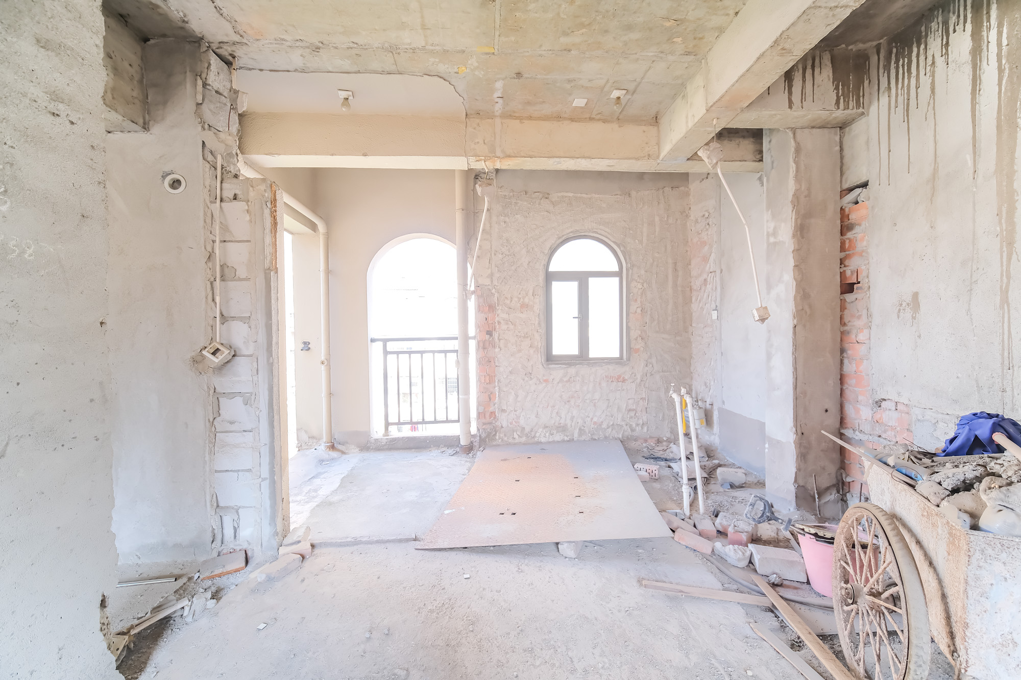 艾美潇湘 5室2厅2卫 121.0万 艾美潇湘 5室2厅2卫 121.0万厨房