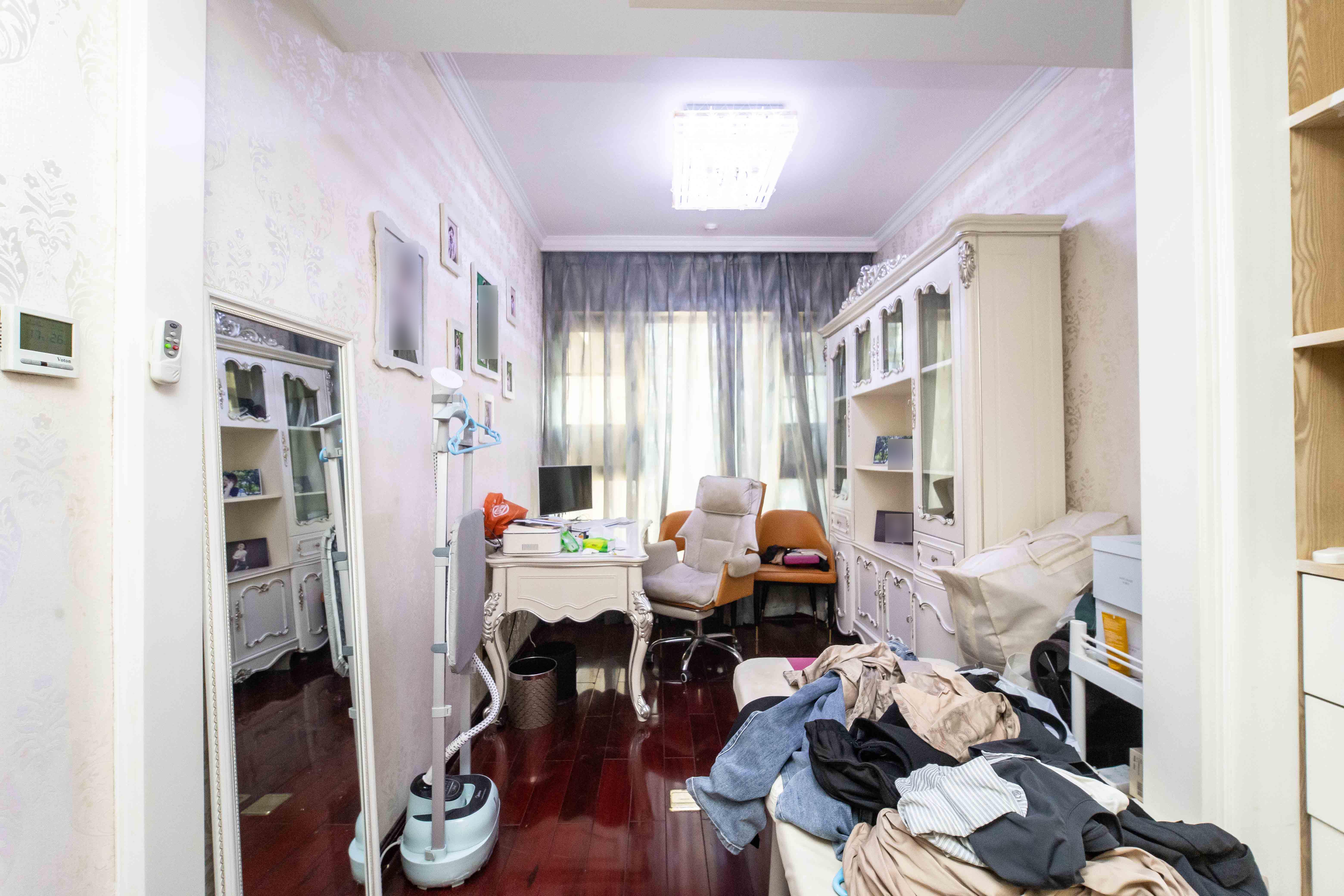 红橡华园(菲莎公馆)  4室2厅2卫    239.0万 红橡华园(菲莎公馆)  4室2厅2卫    239.0万其他