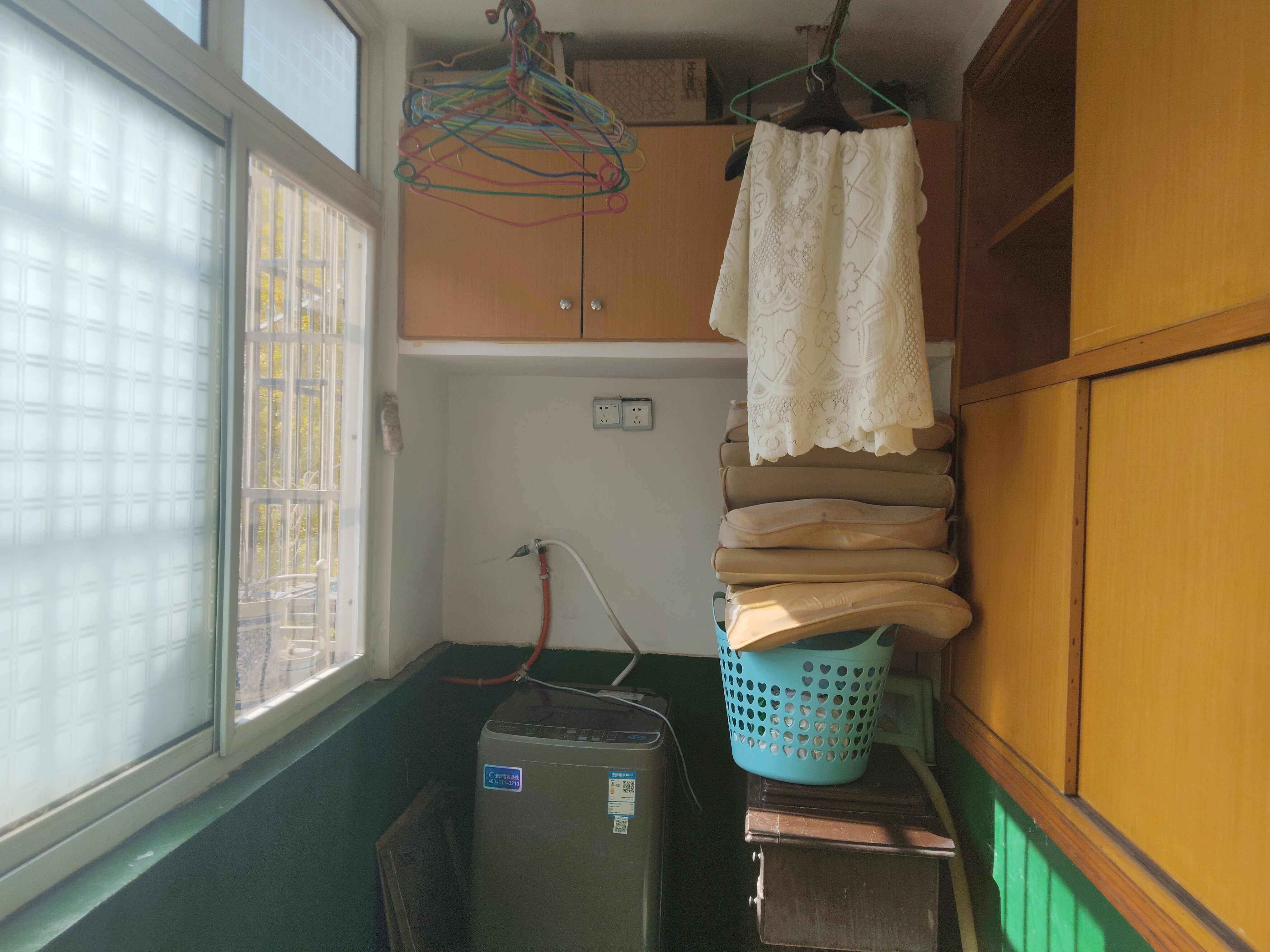 红旗社区  2室1厅1卫   1800.00元/月室内图