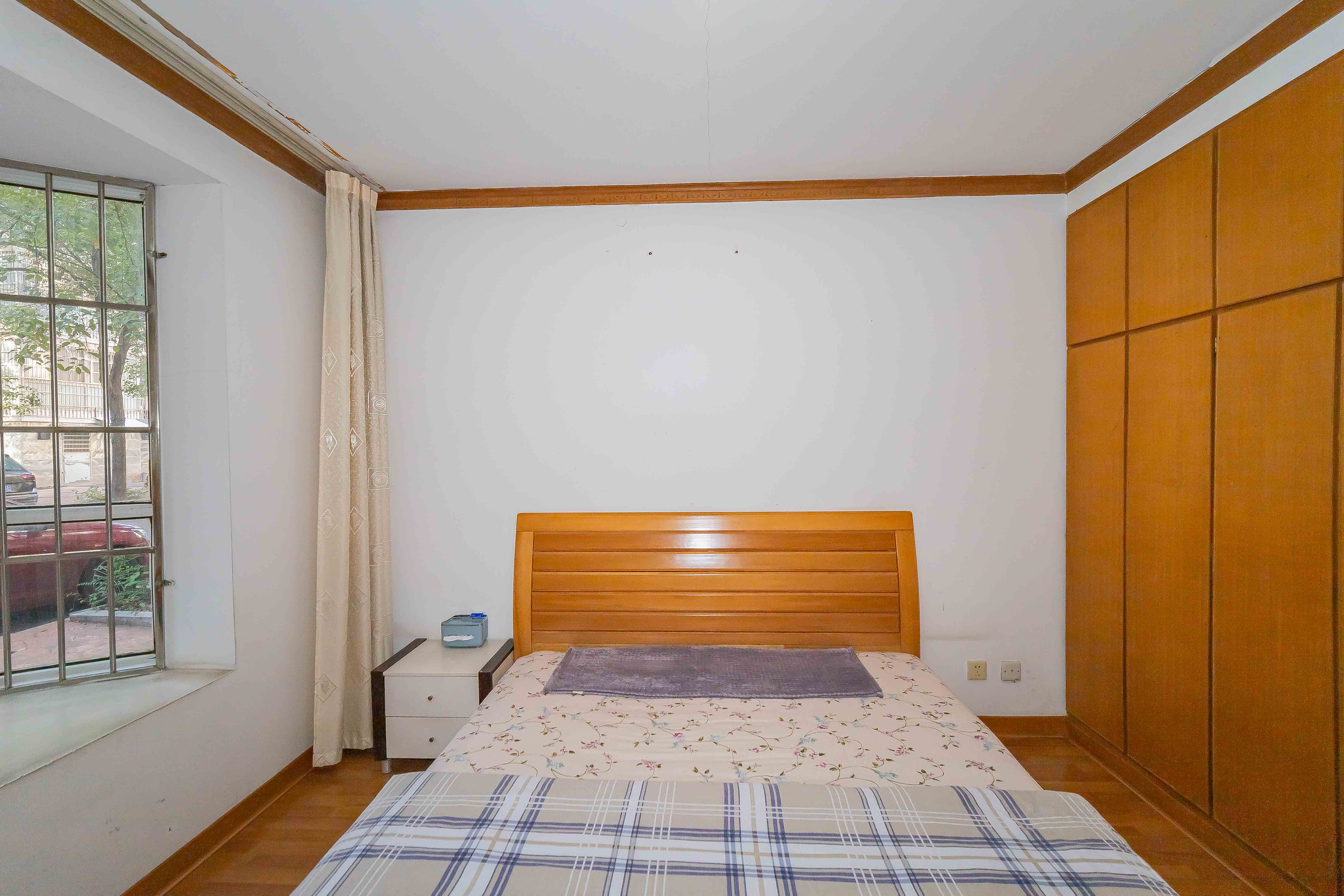 丽江翠园 3室2厅1卫 62.8万 丽江翠园 3室2厅1卫 62.8万卧室