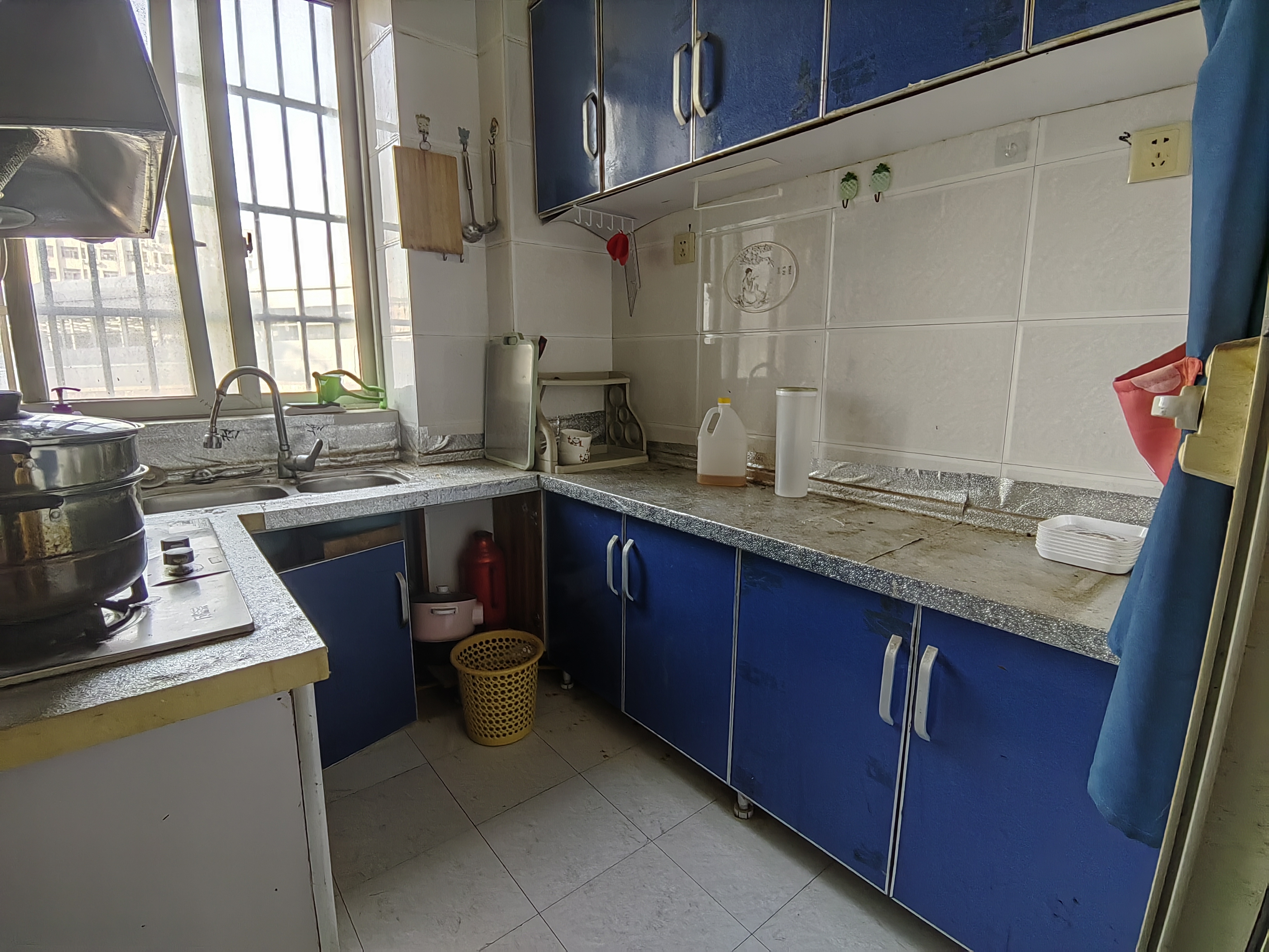 世景华庭  2室2厅1卫    1500.0元/月室内图