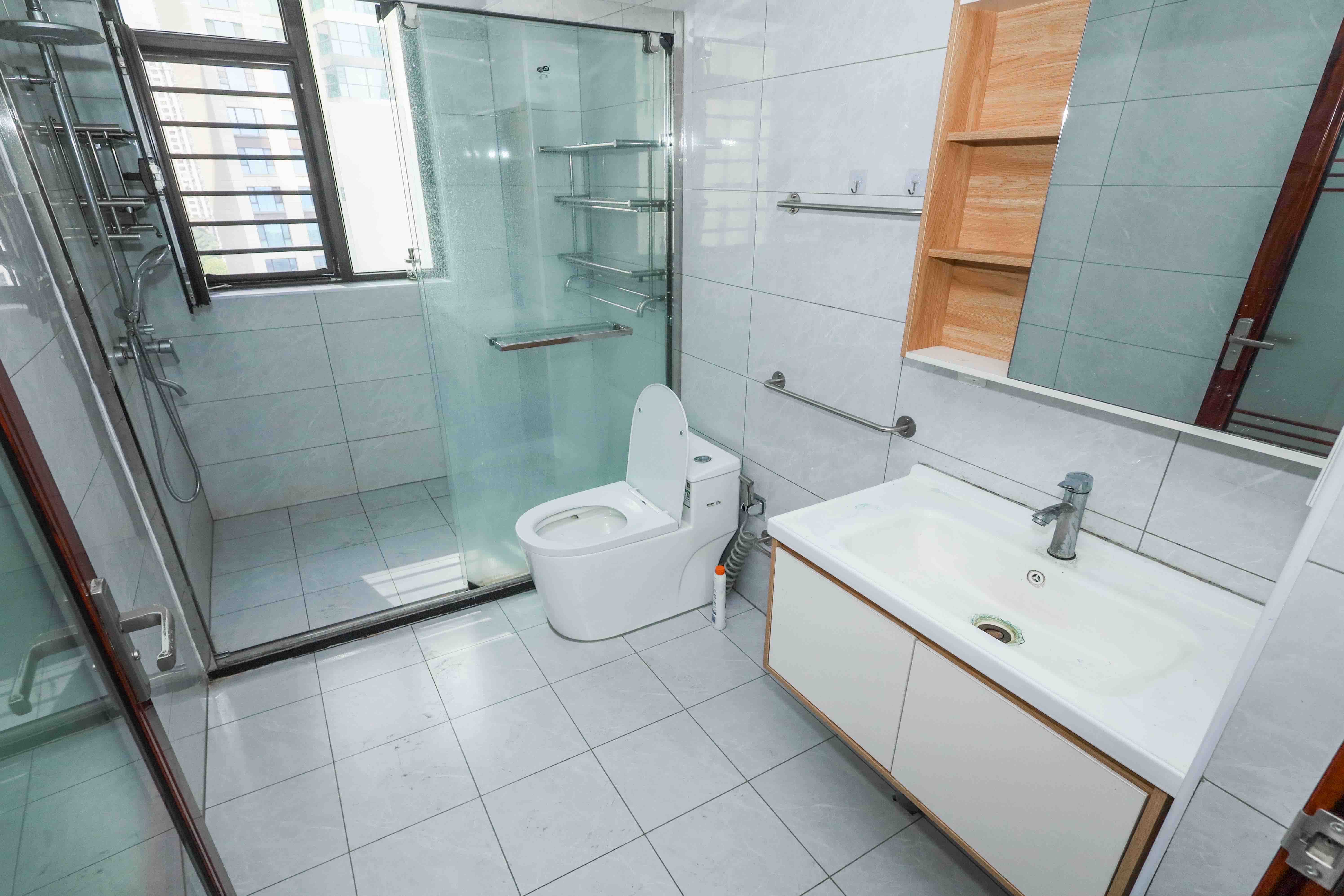 晟通牡丹舸 3室2厅2卫 6000.0元/月 晟通牡丹舸 3室2厅2卫 6000.0元/月室内图