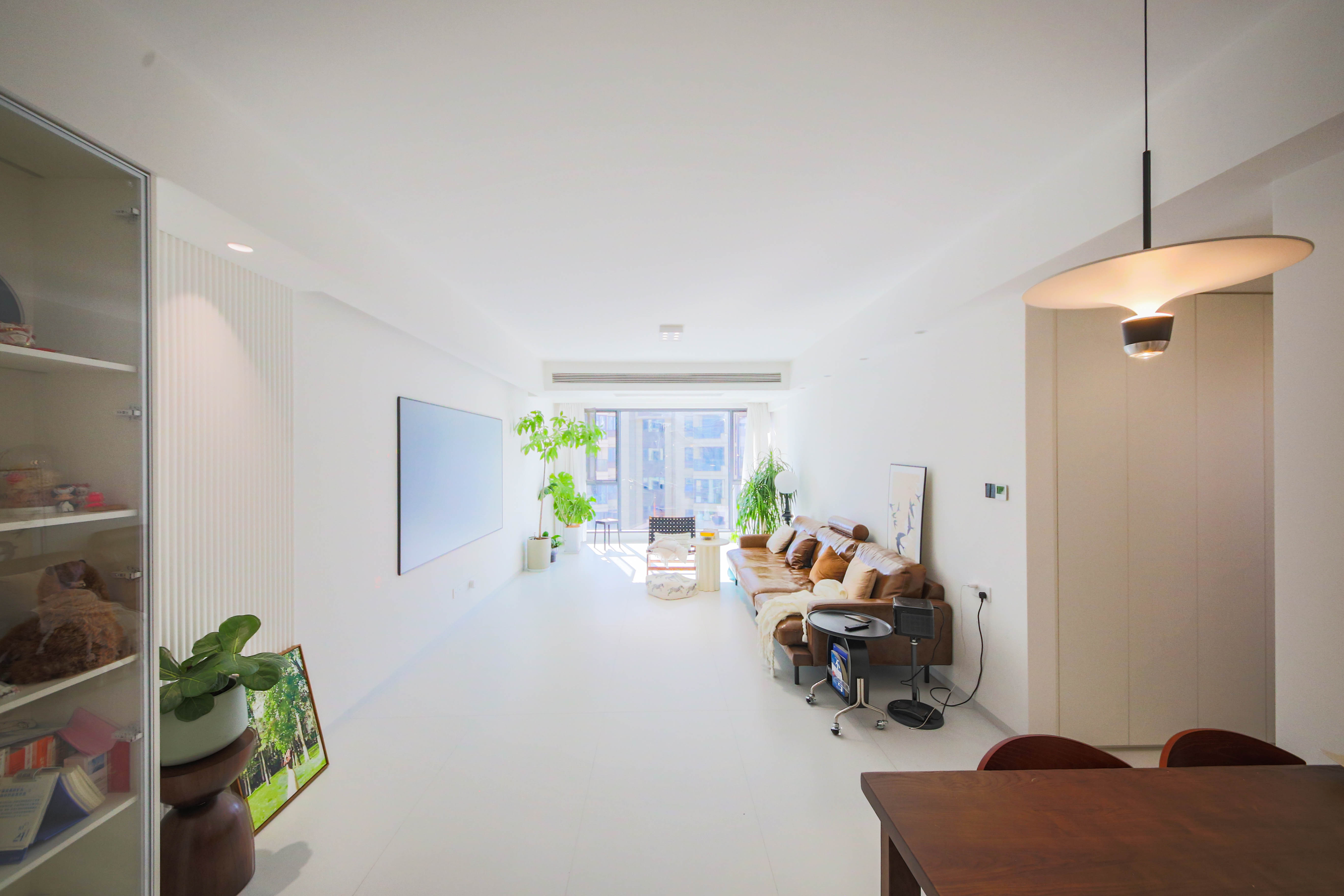 天城国际广场 3室2厅2卫 188.0万 天城国际广场 3室2厅2卫 188.0万客厅