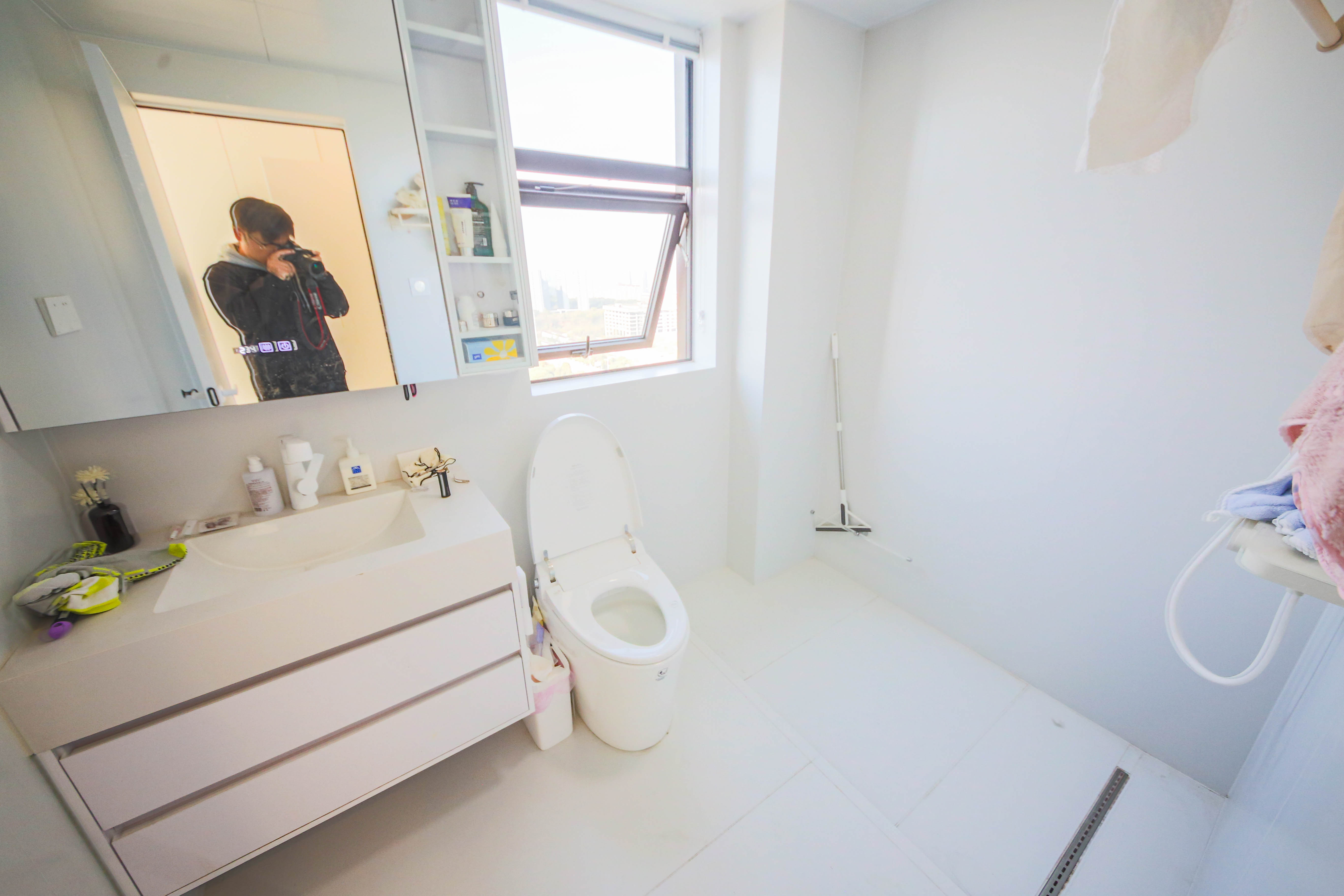 天城国际广场 3室2厅2卫 188.0万 天城国际广场 3室2厅2卫 188.0万卫生间