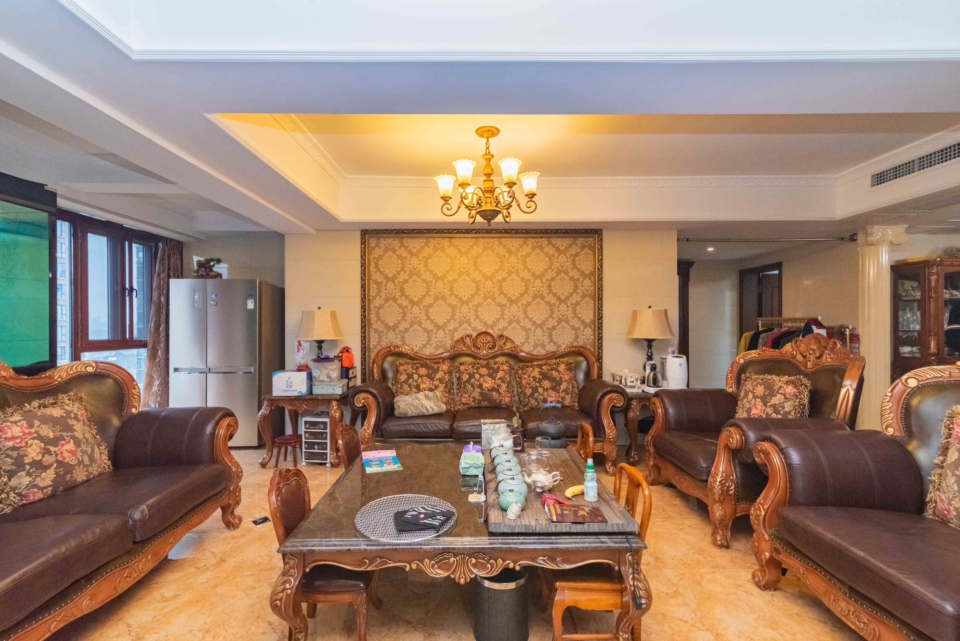 藏珑湖上国际花园 3室2厅2卫 8000.0元/月 藏珑湖上国际花园 3室2厅2卫 8000.0元/月室内图