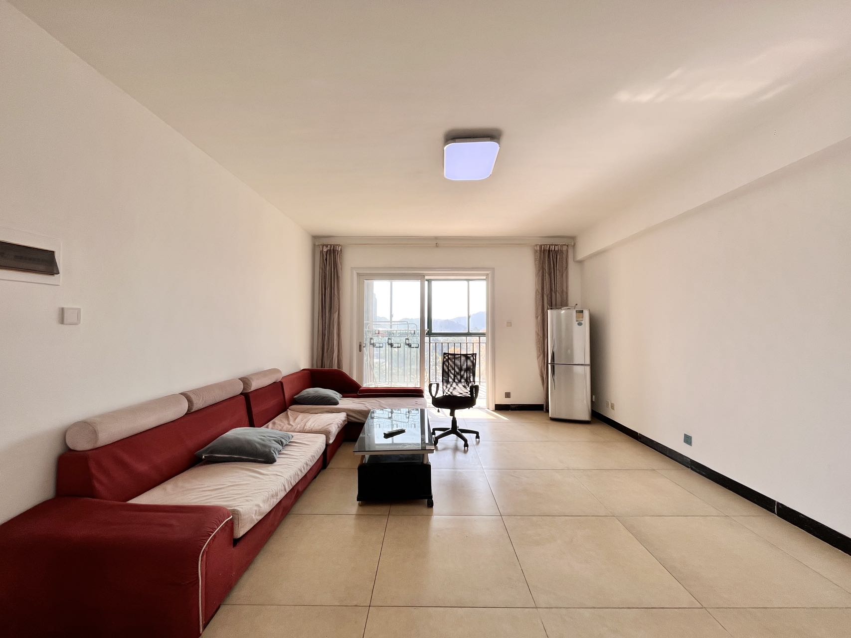 望兴景园一期 3室2厅2卫 2500.0元/月 望兴景园一期 3室2厅2卫 2500.0元/月户型图