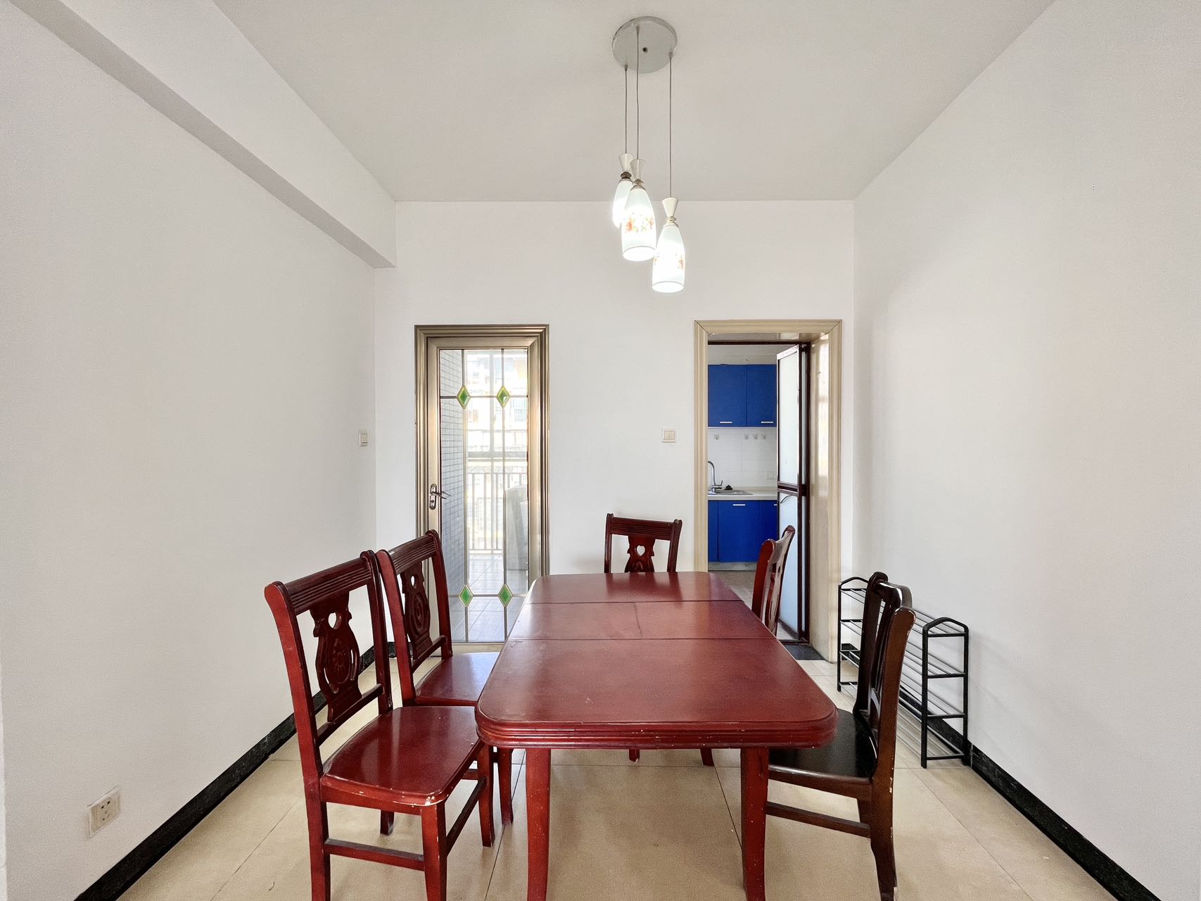 望兴景园一期 3室2厅2卫 2500.0元/月 望兴景园一期 3室2厅2卫 2500.0元/月室内图