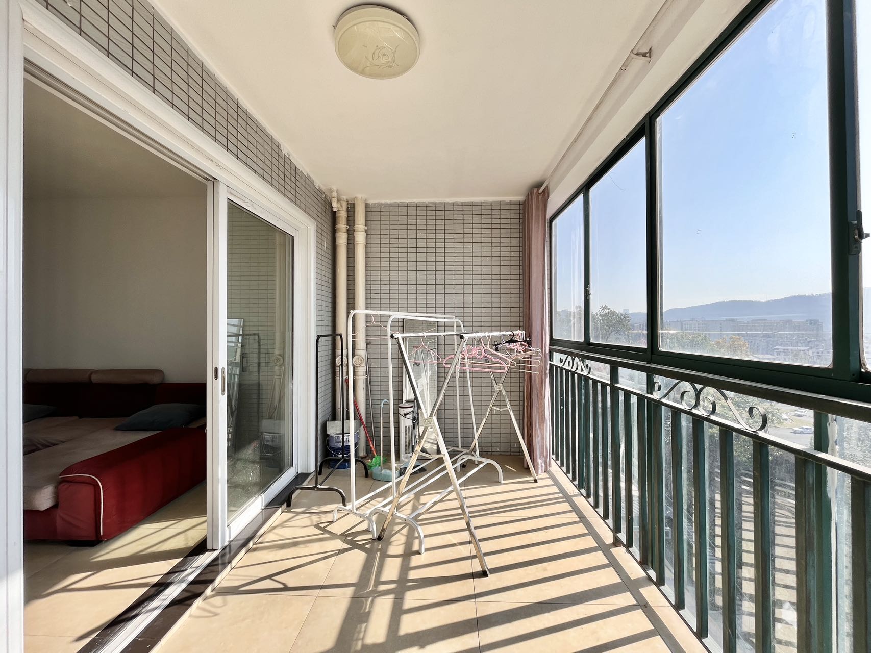 望兴景园一期 3室2厅2卫 2500.0元/月 望兴景园一期 3室2厅2卫 2500.0元/月室内图