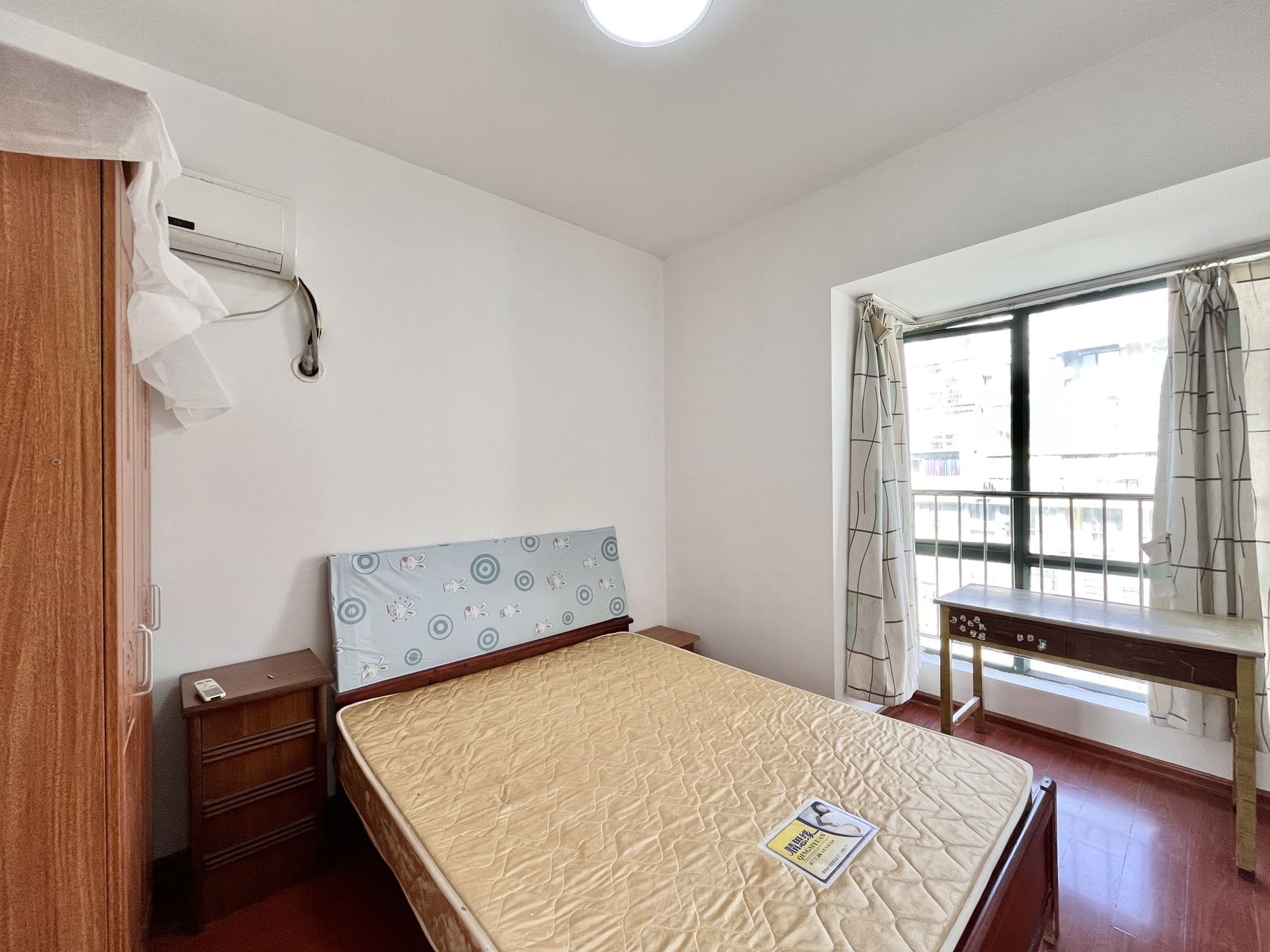 望兴景园一期 3室2厅2卫 2500.0元/月 望兴景园一期 3室2厅2卫 2500.0元/月室内图