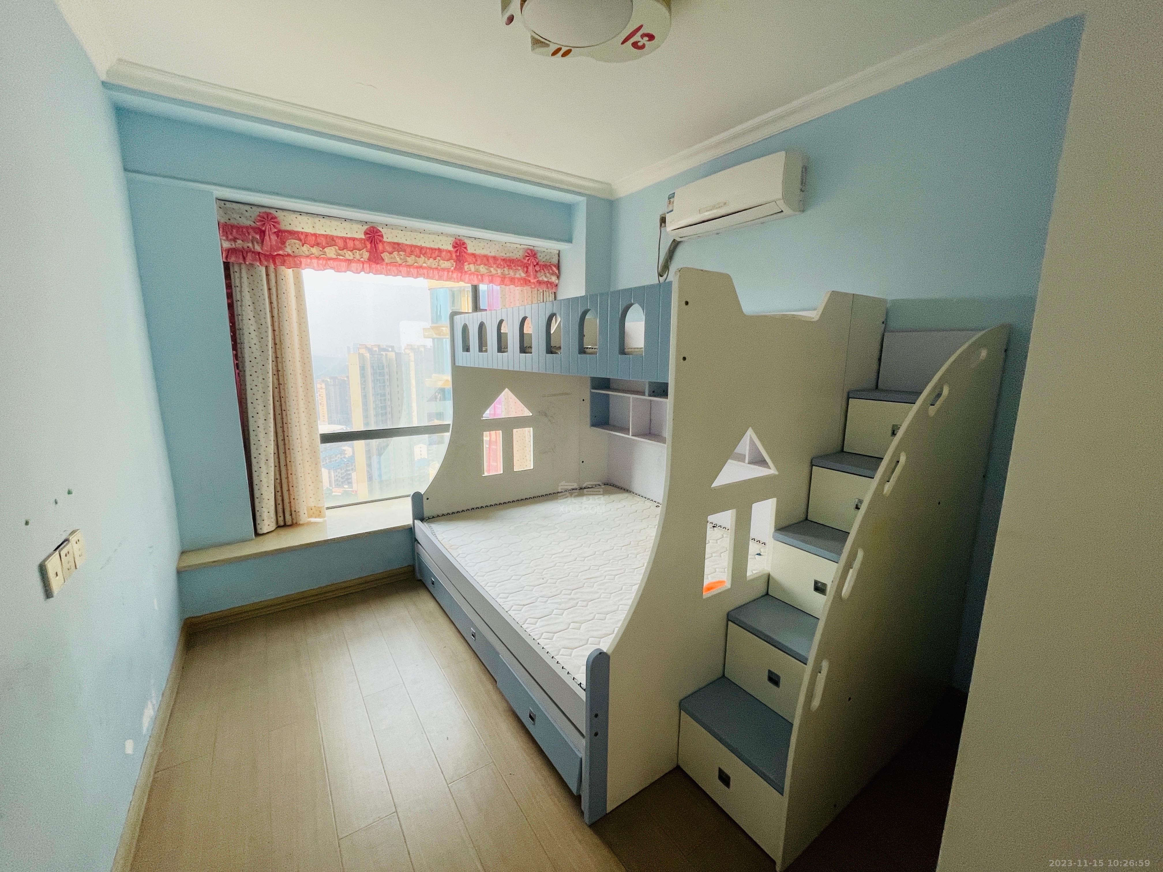 大江观邸-富基花园 4室2厅2卫 2600.0元/月 大江观邸-富基花园 4室2厅2卫 2600.0元/月室内图