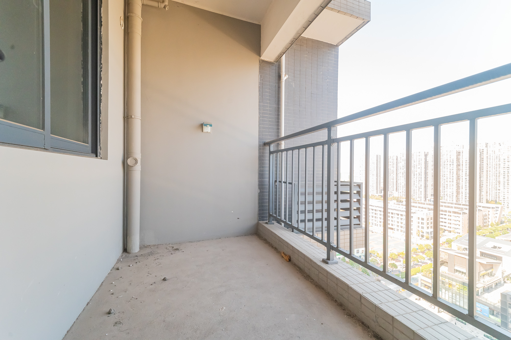 恒基凯旋门三期 4室2厅2卫 124.8万 恒基凯旋门三期 4室2厅2卫 124.8万其他