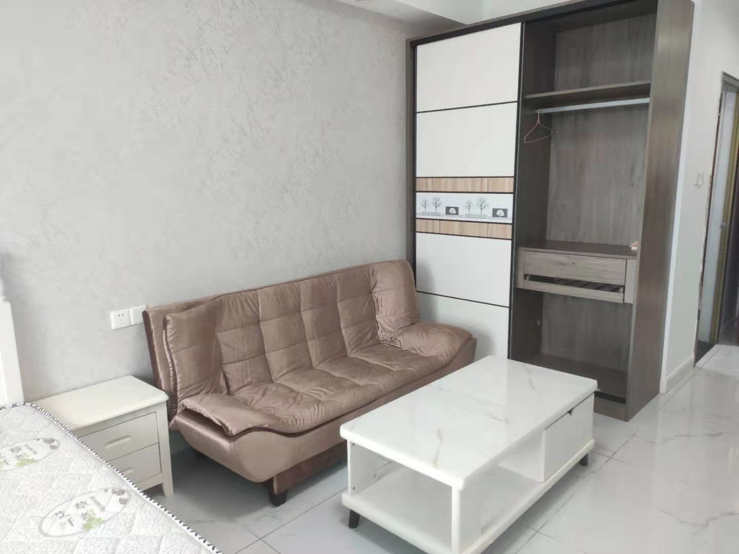 金科天悦(金科美邻汇)  1室0厅0卫    1300.0元/月 金科天悦(金科美邻汇)  1室0厅0卫    1300.0元/月室内图