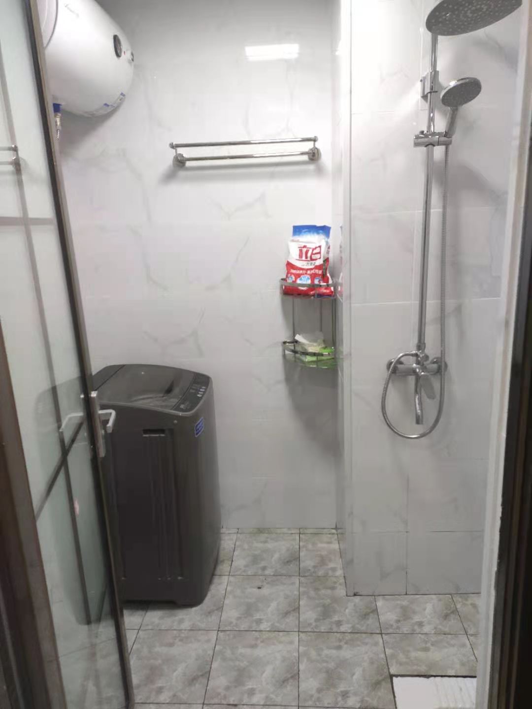 金科天悦(金科美邻汇)  1室0厅0卫    1300.0元/月 金科天悦(金科美邻汇)  1室0厅0卫    1300.0元/月小区图