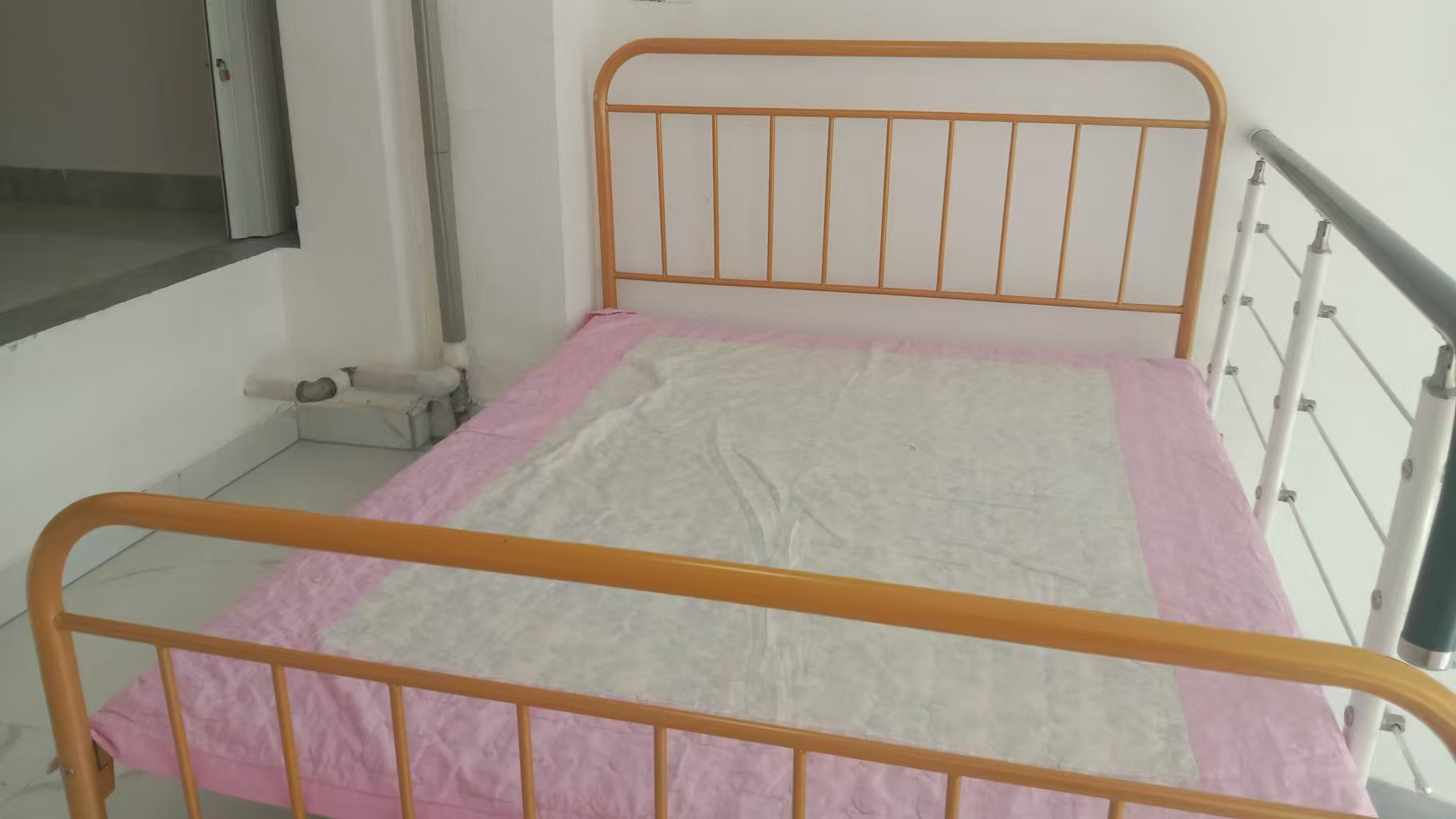 信诚湘江揽月（至善美景大厦）  1室0厅0卫   1800.00元/月室内图