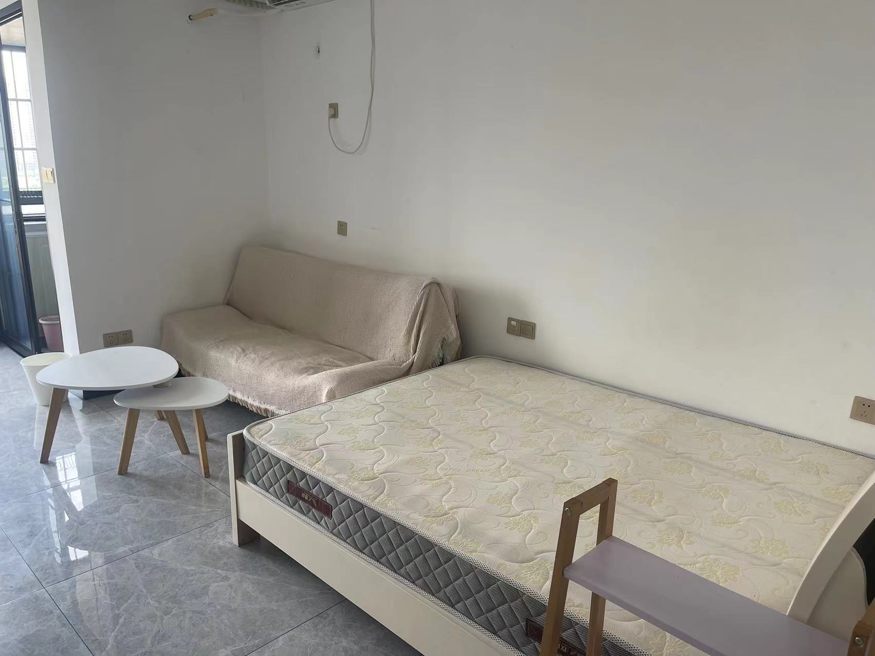 堤亚纳湾(深业沙河城)  1室1厅1卫    1400.0元/月 堤亚纳湾(深业沙河城)  1室1厅1卫    1400.0元/月