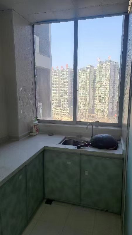 冠城江景 4室2厅2卫 3000.0元/月 冠城江景 4室2厅2卫 3000.0元/月室内图