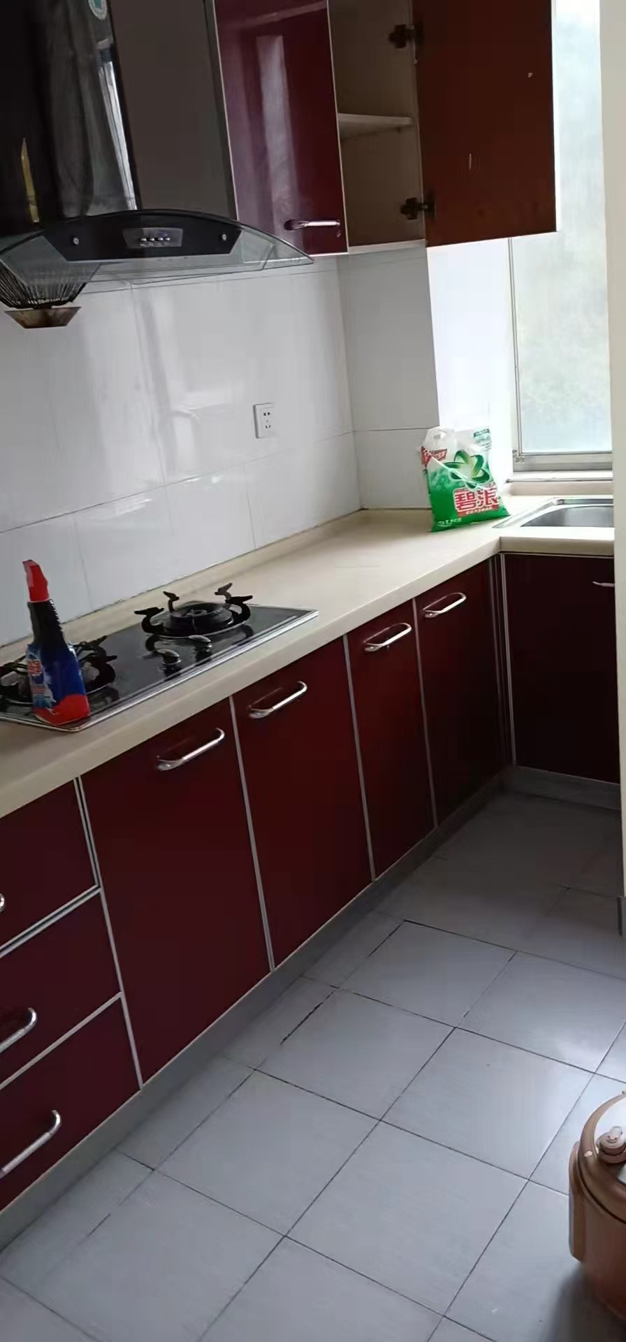 都市村庄 3室2厅2卫 1600.0元/月 都市村庄 3室2厅2卫 1600.0元/月室内图