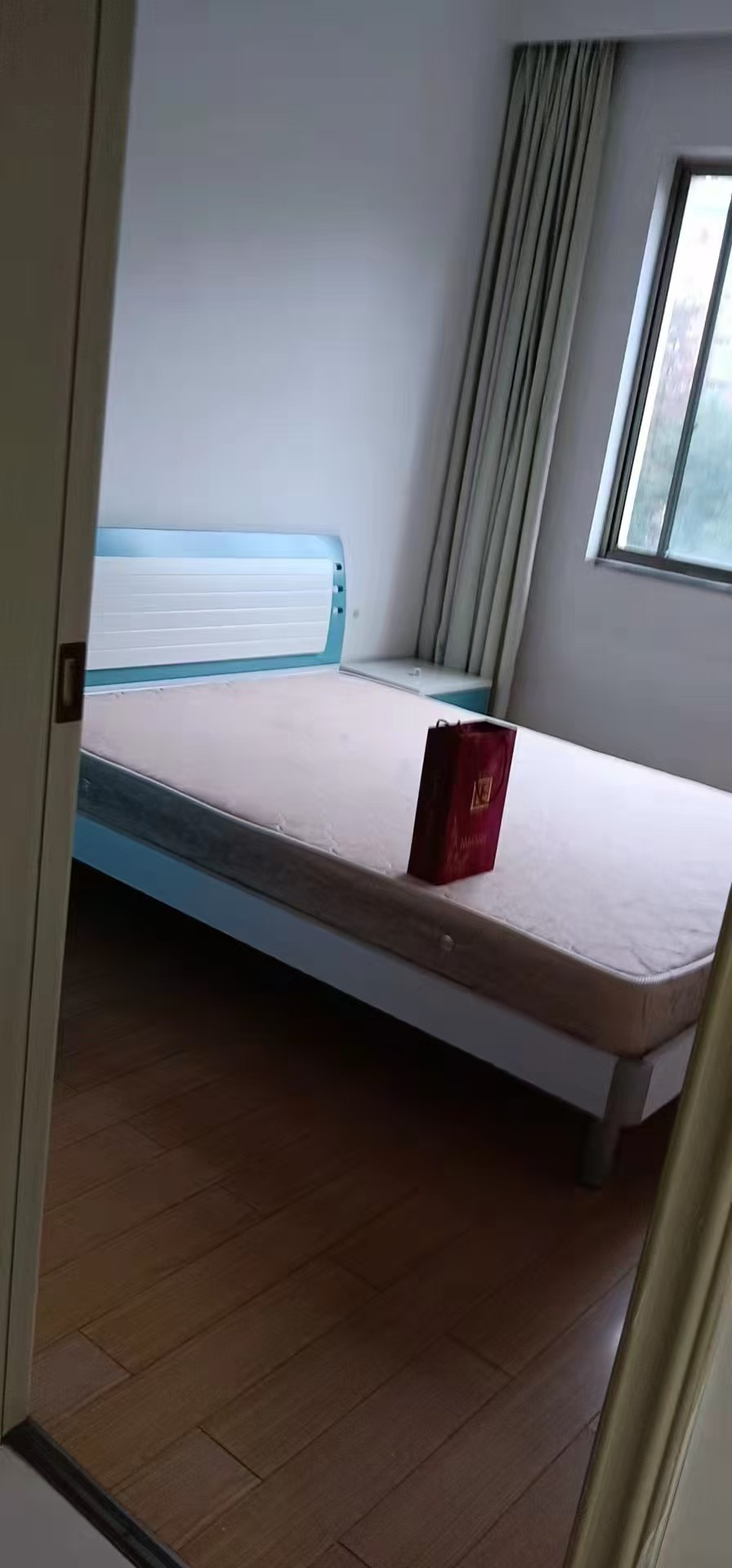 都市村庄 3室2厅2卫 1600.0元/月 都市村庄 3室2厅2卫 1600.0元/月室内图