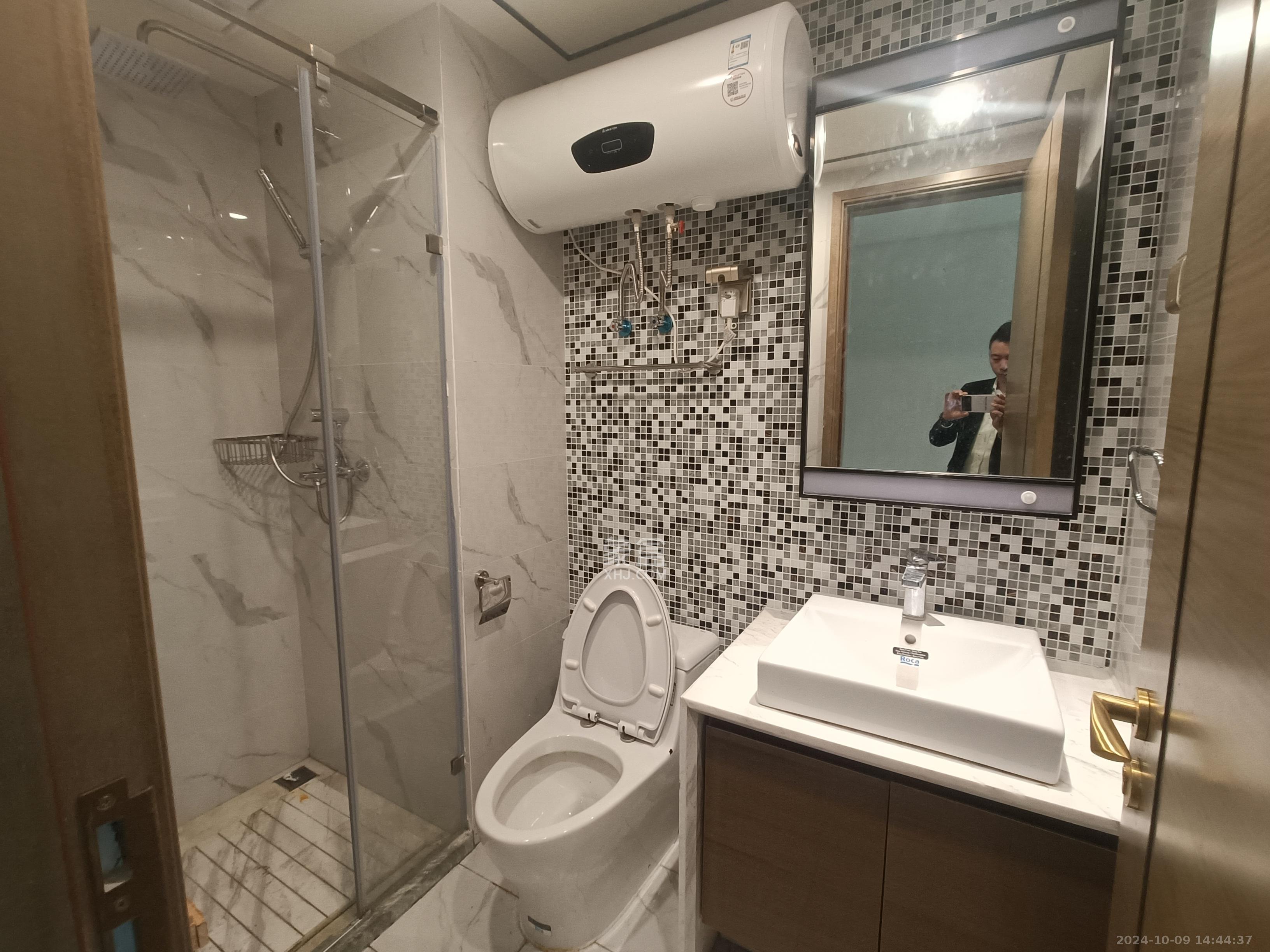 恒大誉府(融誉商业中心) 1室1厅1卫 2300.0元/月 恒大誉府(融誉商业中心) 1室1厅1卫 2300.0元/月室内图