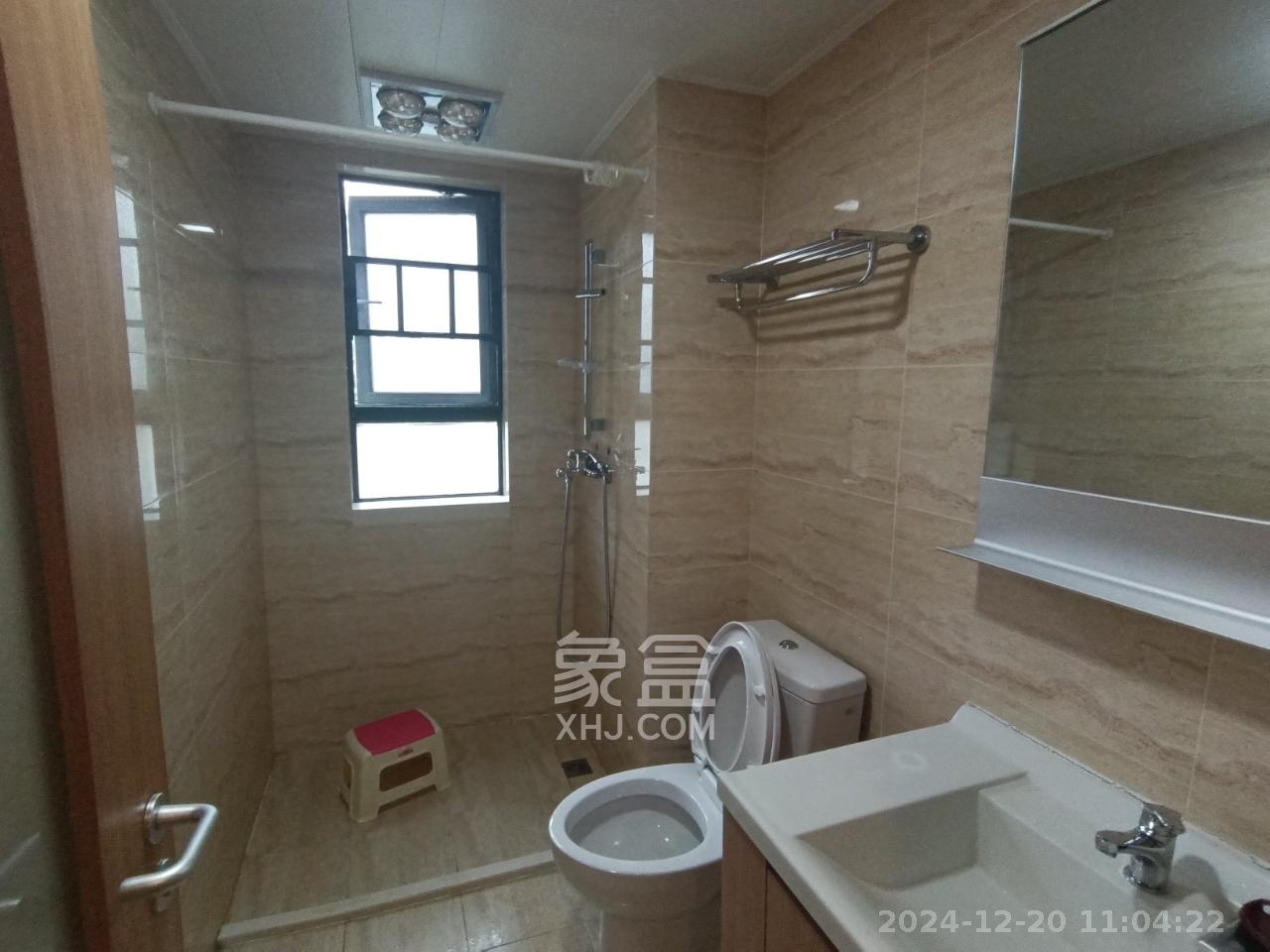 万科魅力之城  3室2厅2卫   2600.00元/月室内图