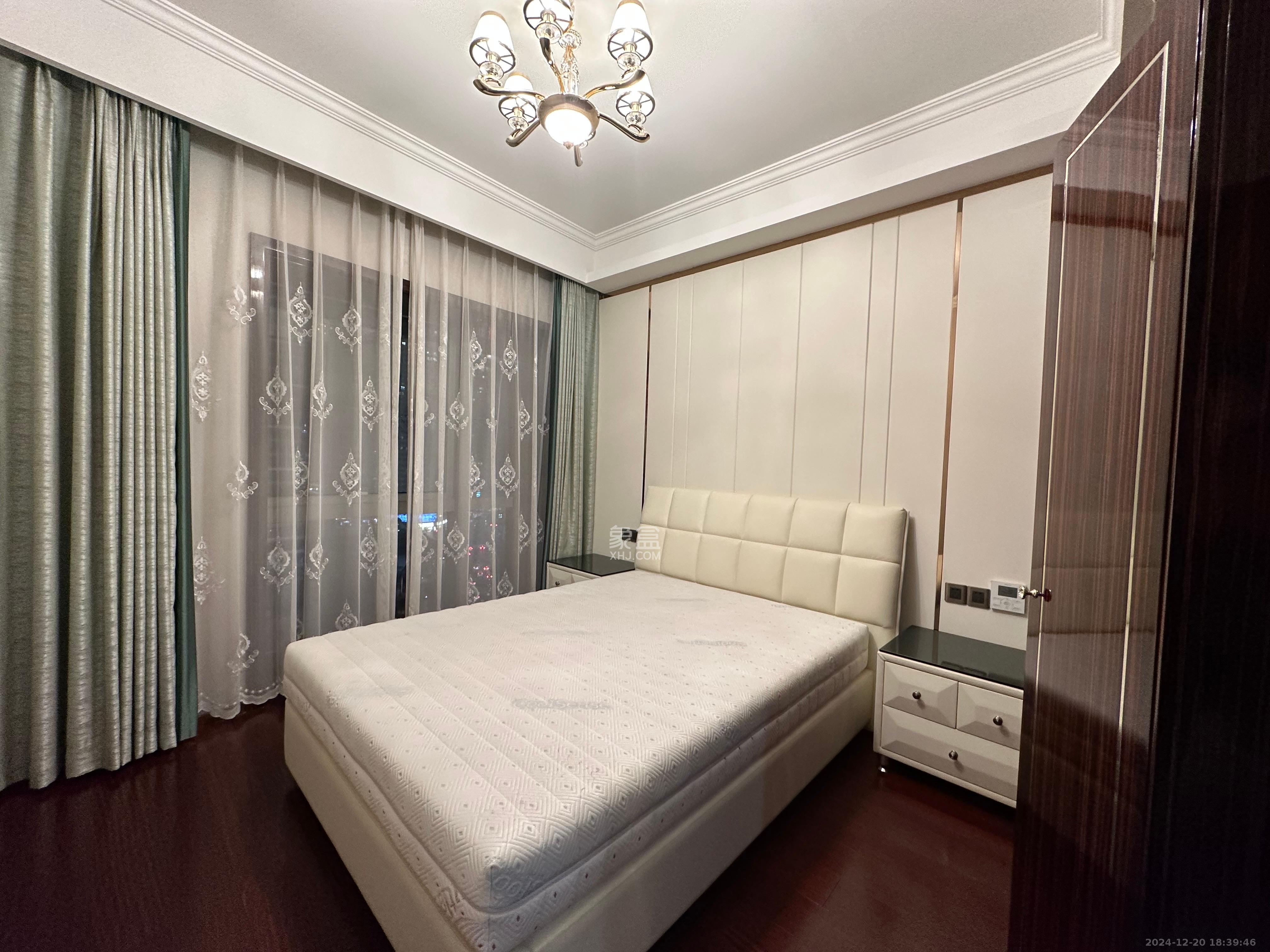 北辰定江洋  3室2厅2卫    16500.0元/月室内图