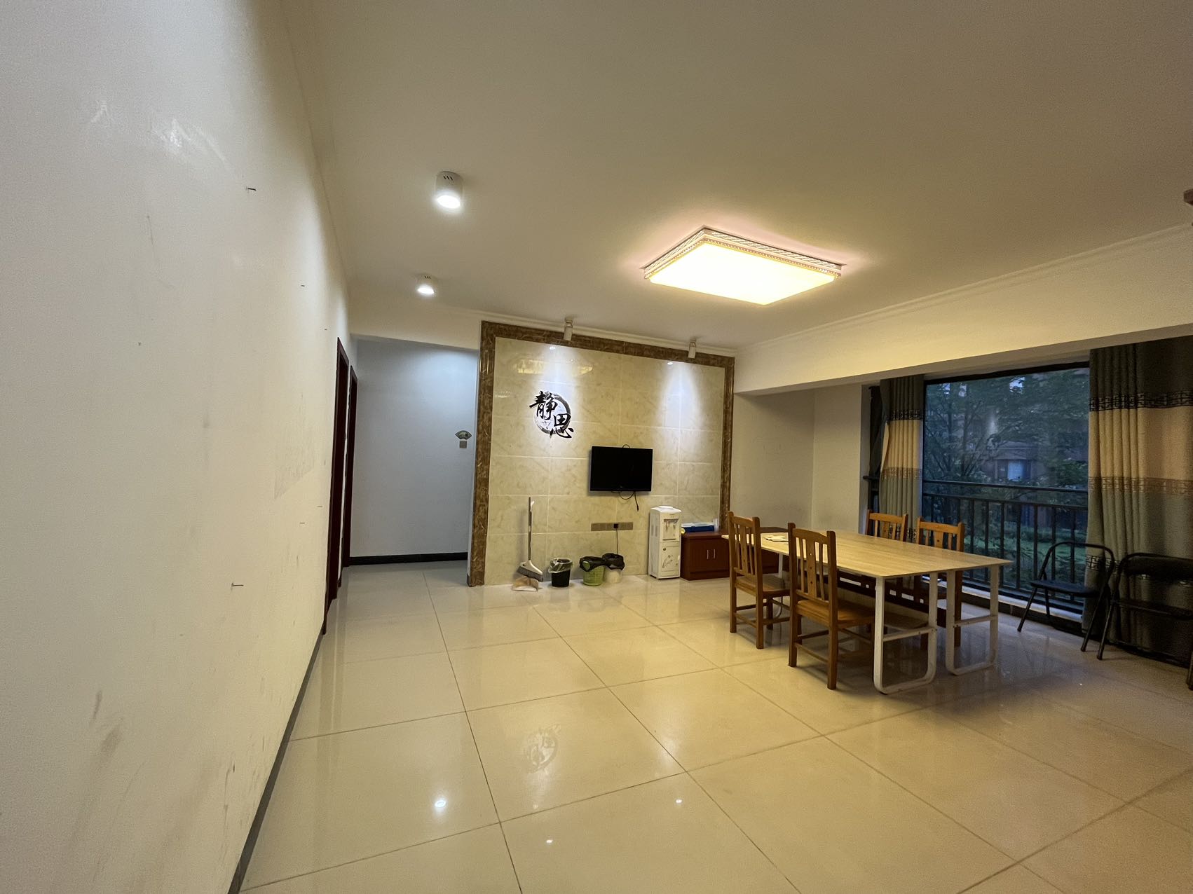 怡海星城 3室2厅2卫 2000.0元/月 怡海星城 3室2厅2卫 2000.0元/月室内图