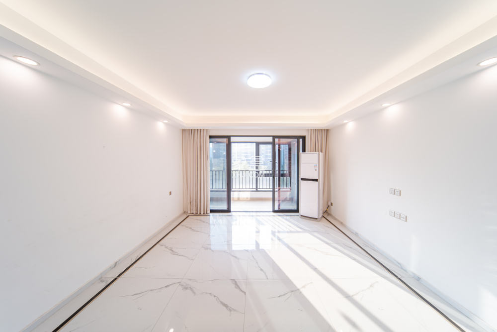 中海阅江府  4室2厅2卫    238.0万