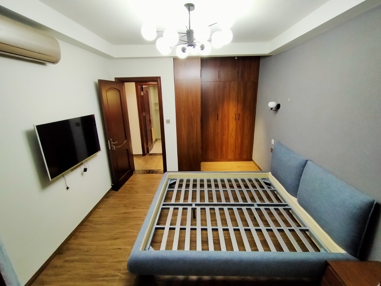 新城吾悦广场 2室1厅1卫 196.0万 新城吾悦广场 2室1厅1卫 196.0万室内图