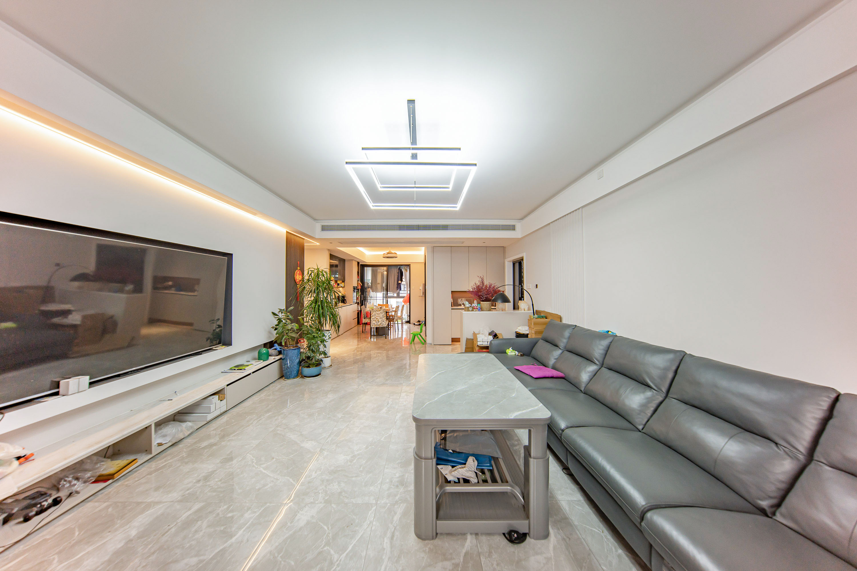 江山帝景雅墅(普罗旺斯) 4室2厅2卫 266.0万 江山帝景雅墅(普罗旺斯) 4室2厅2卫 266.0万客厅