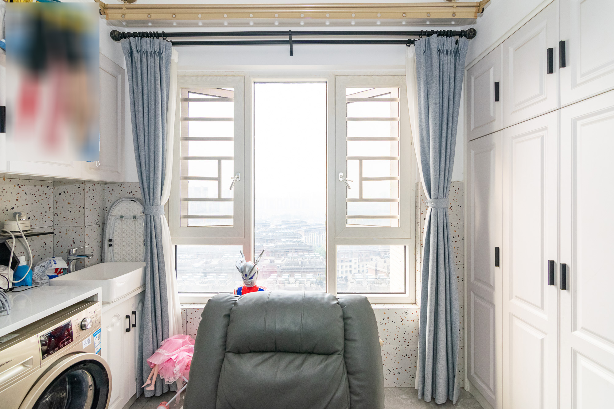 金地三千府（金地湖山樾、金地自在城）  2室1厅1卫    58.8万阳台