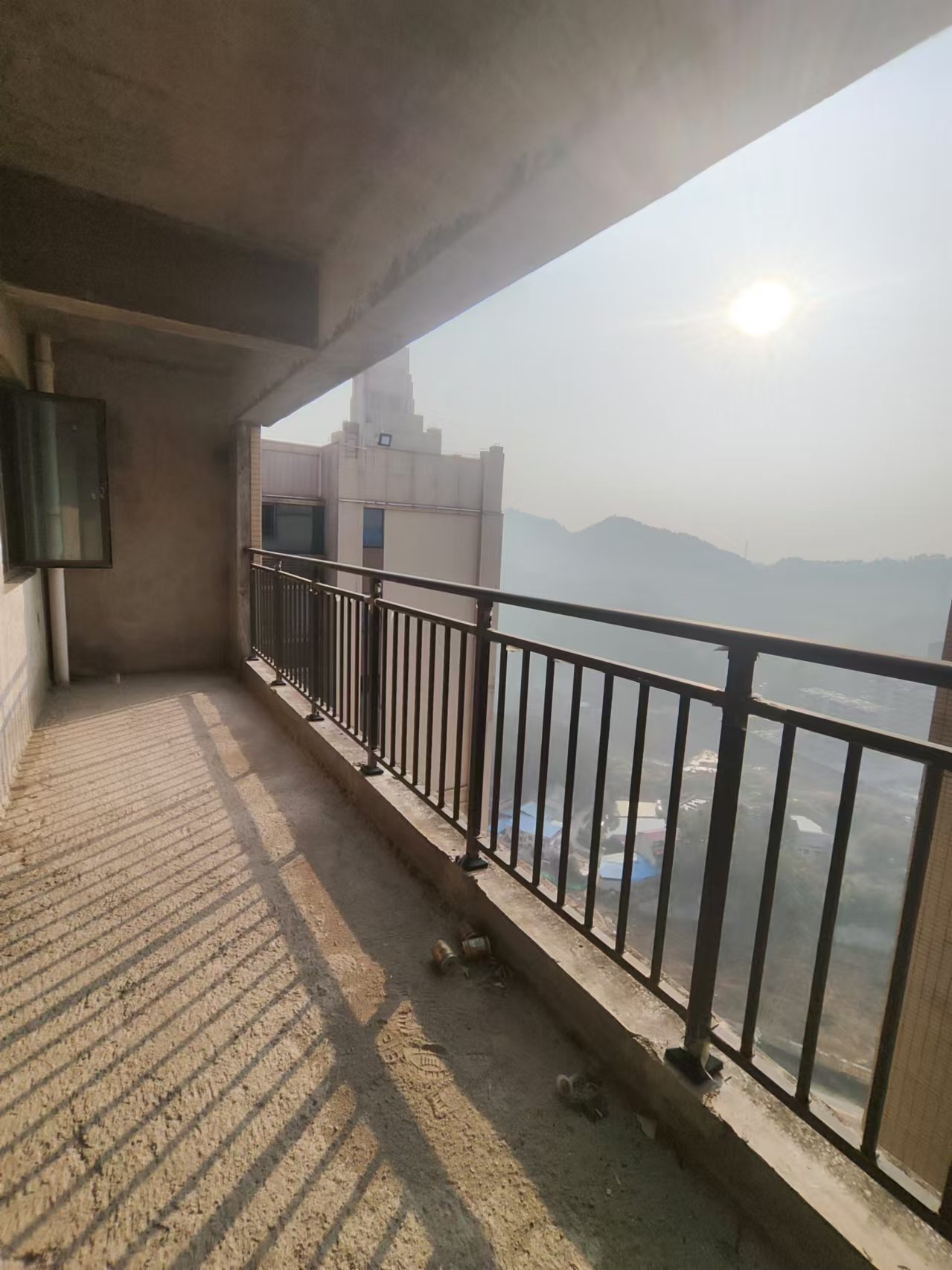 悦江山 4室2厅2卫 60.0万 悦江山 4室2厅2卫 60.0万室内图