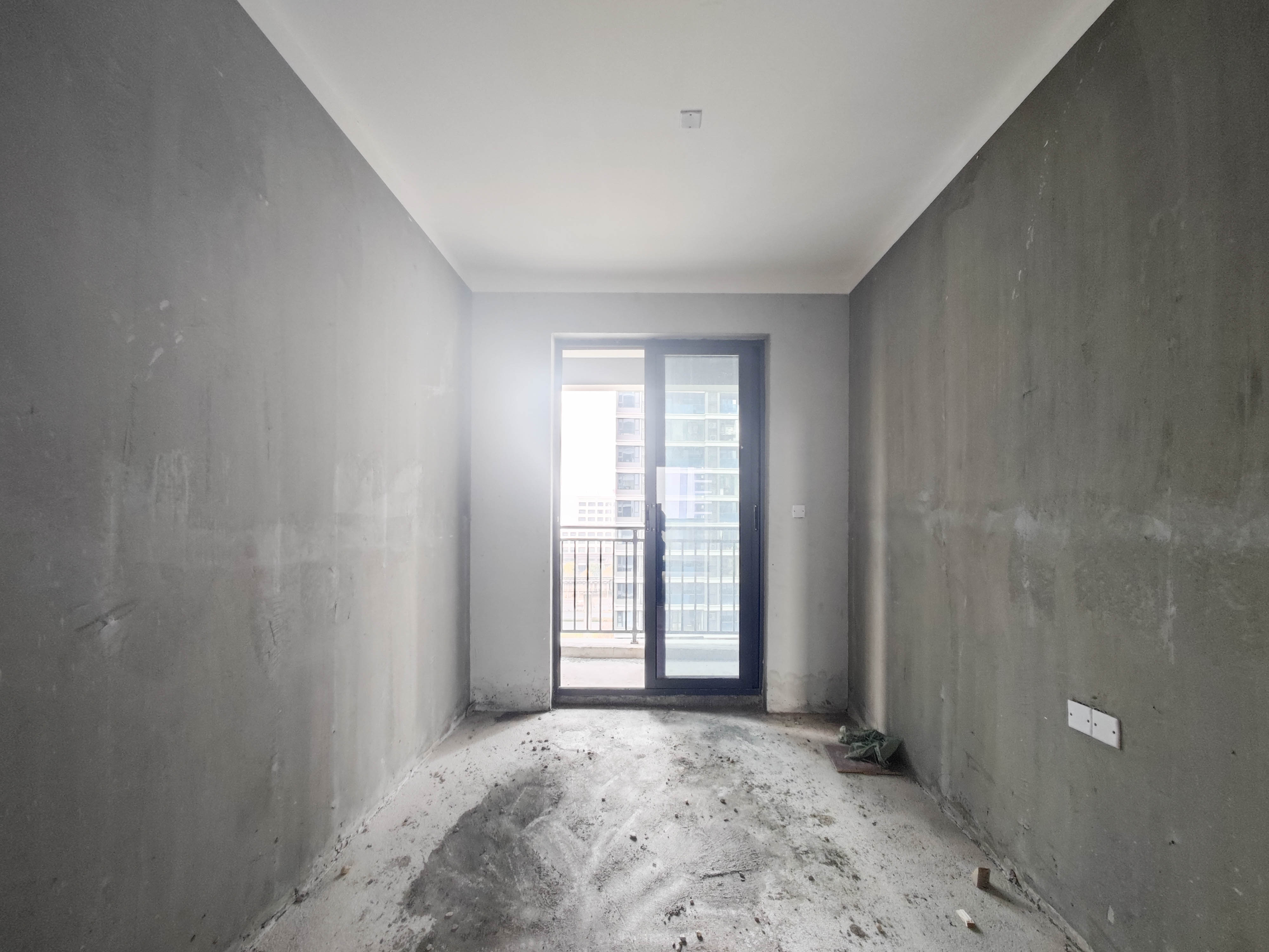 融创会展上东区  5室2厅3卫    176.0万 融创会展上东区  5室2厅3卫    176.0万其他