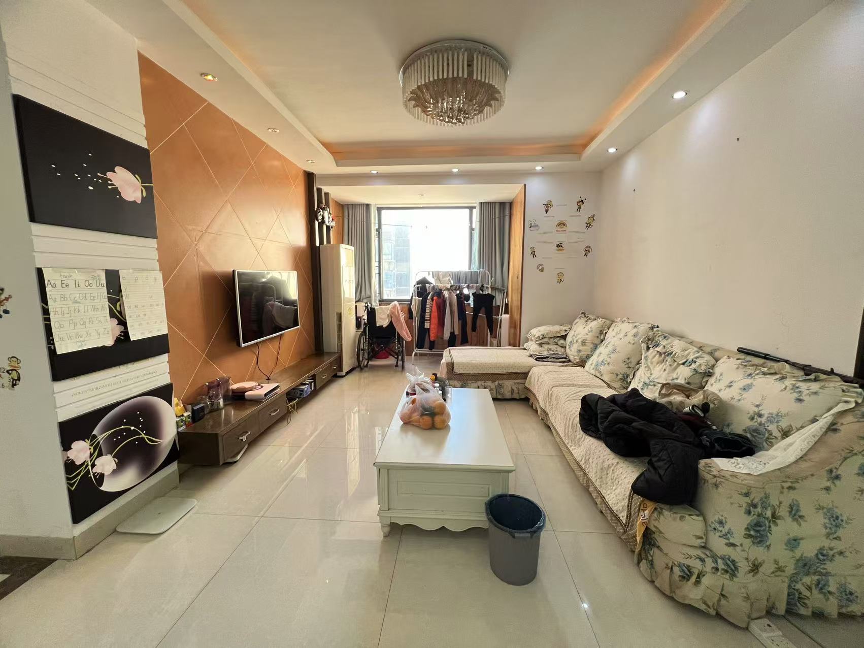 流金岁月-华晨国际 2室1厅1卫 47.0万 流金岁月-华晨国际 2室1厅1卫 47.0万室内图