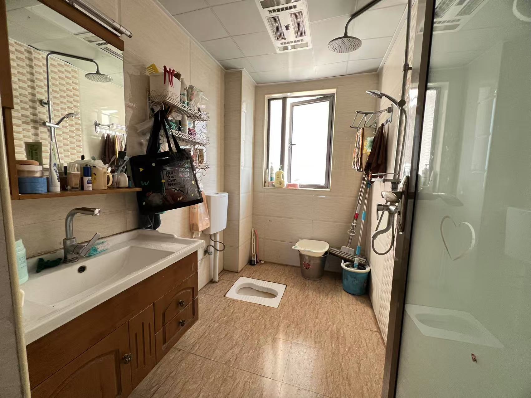 流金岁月-华晨国际 2室1厅1卫 47.0万 流金岁月-华晨国际 2室1厅1卫 47.0万室内图