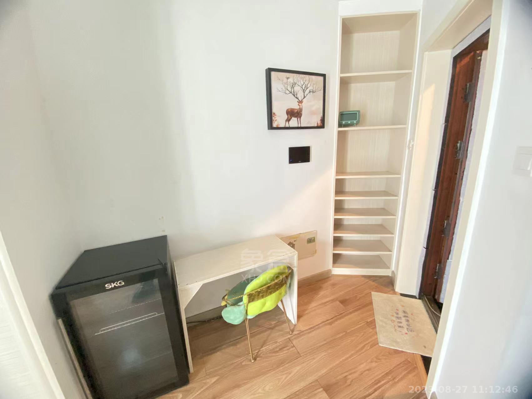 庐山一号  1室1厅1卫    1000.0元/月 庐山一号  1室1厅1卫    1000.0元/月