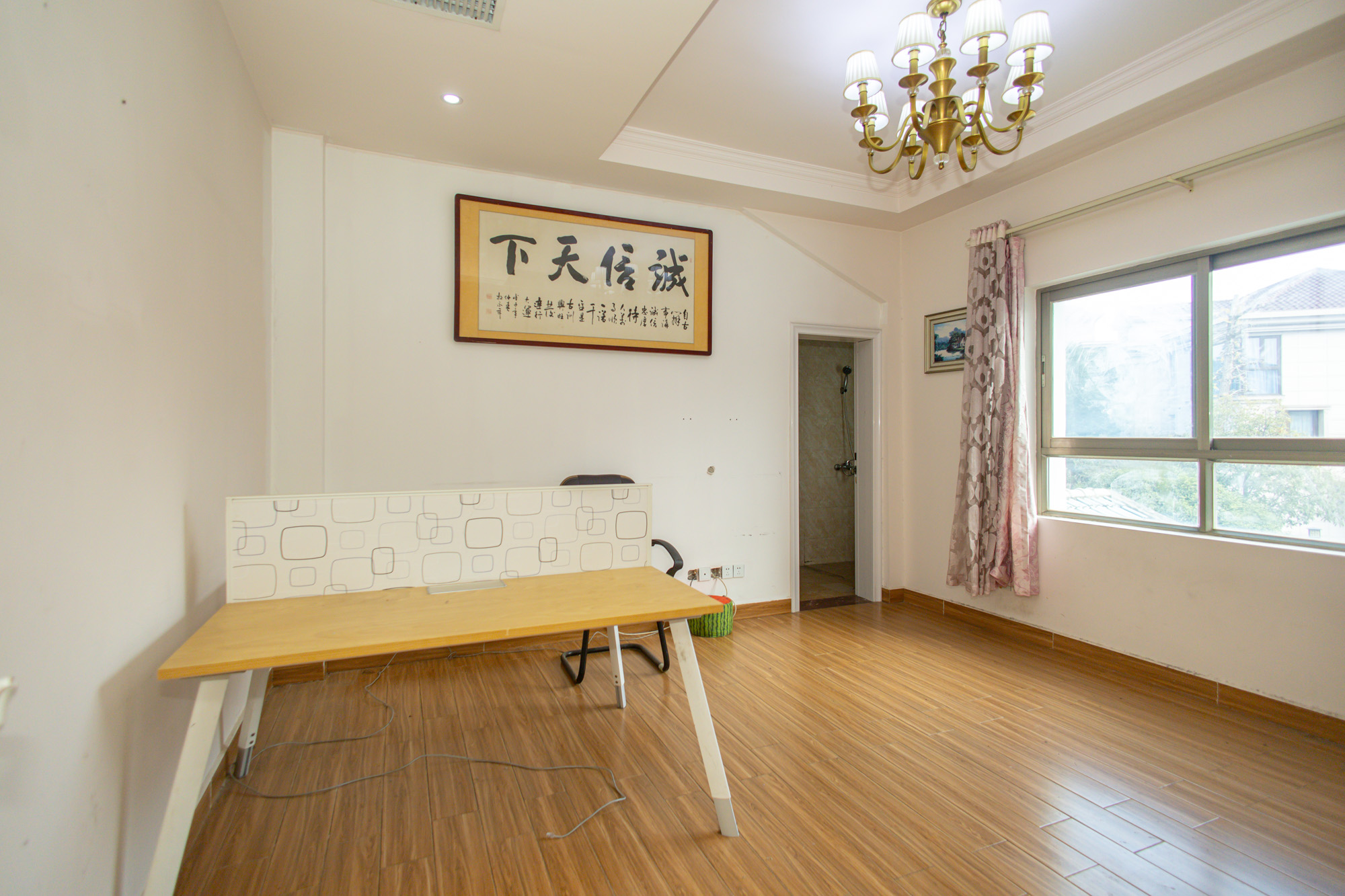 碧桂园威尼斯城  7室3厅6卫    1298.98万卧室