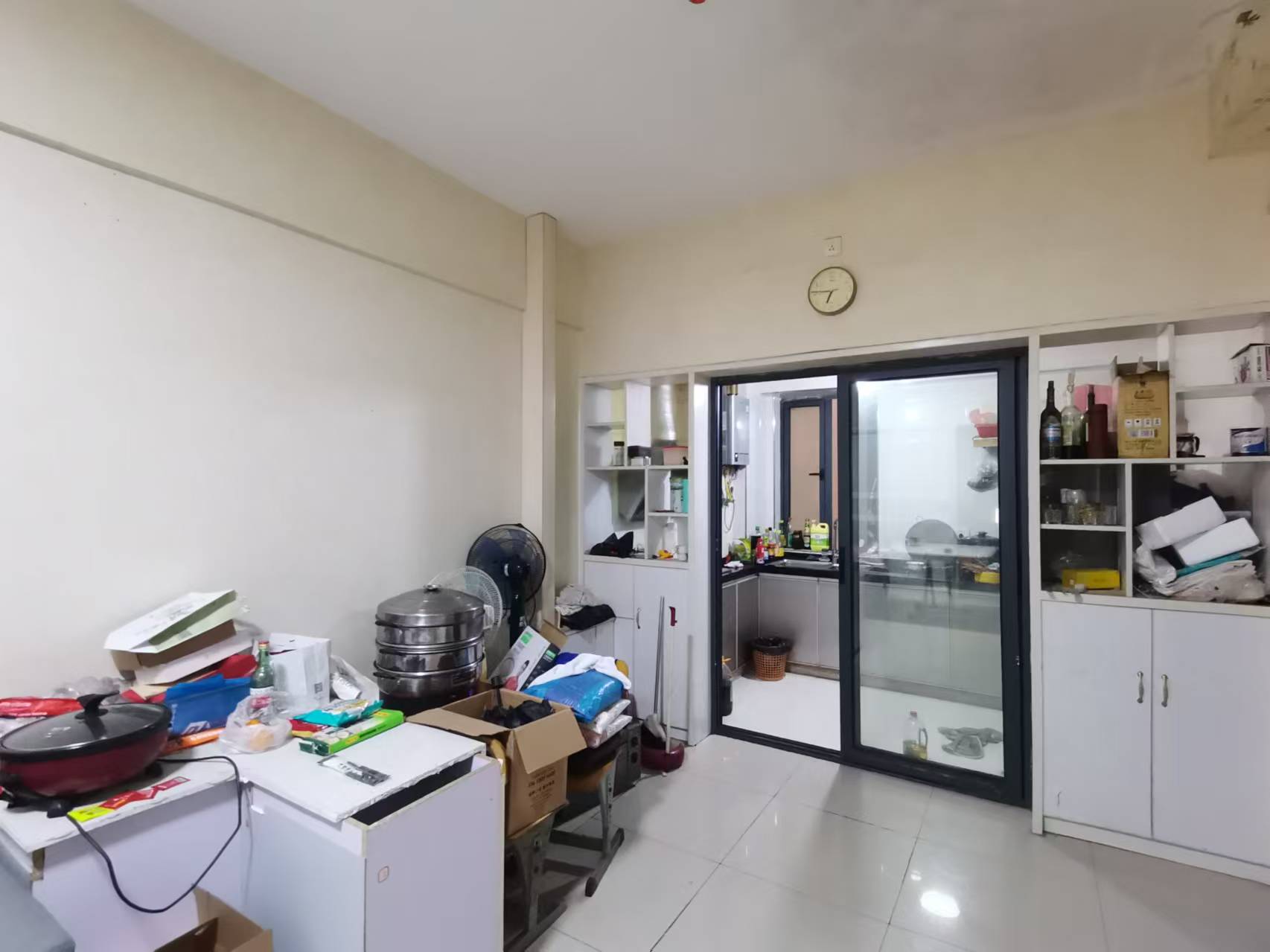 中建芙蓉嘉苑  1室1厅1卫   1600.00元/月室内图