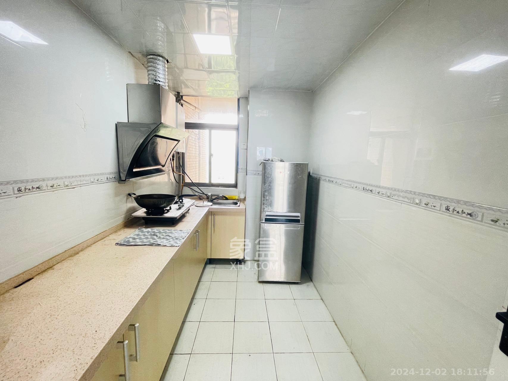 博雅公寓  3室1厅1卫    3000.0元/月室内图