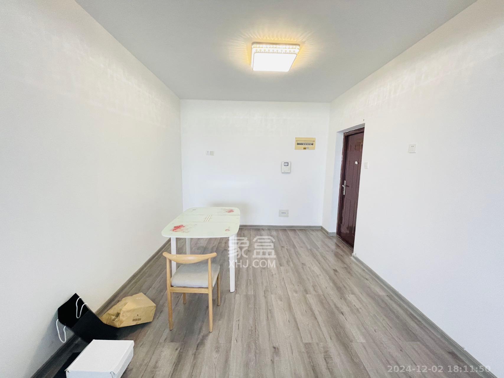 博雅公寓  3室1厅1卫    3000.0元/月室内图