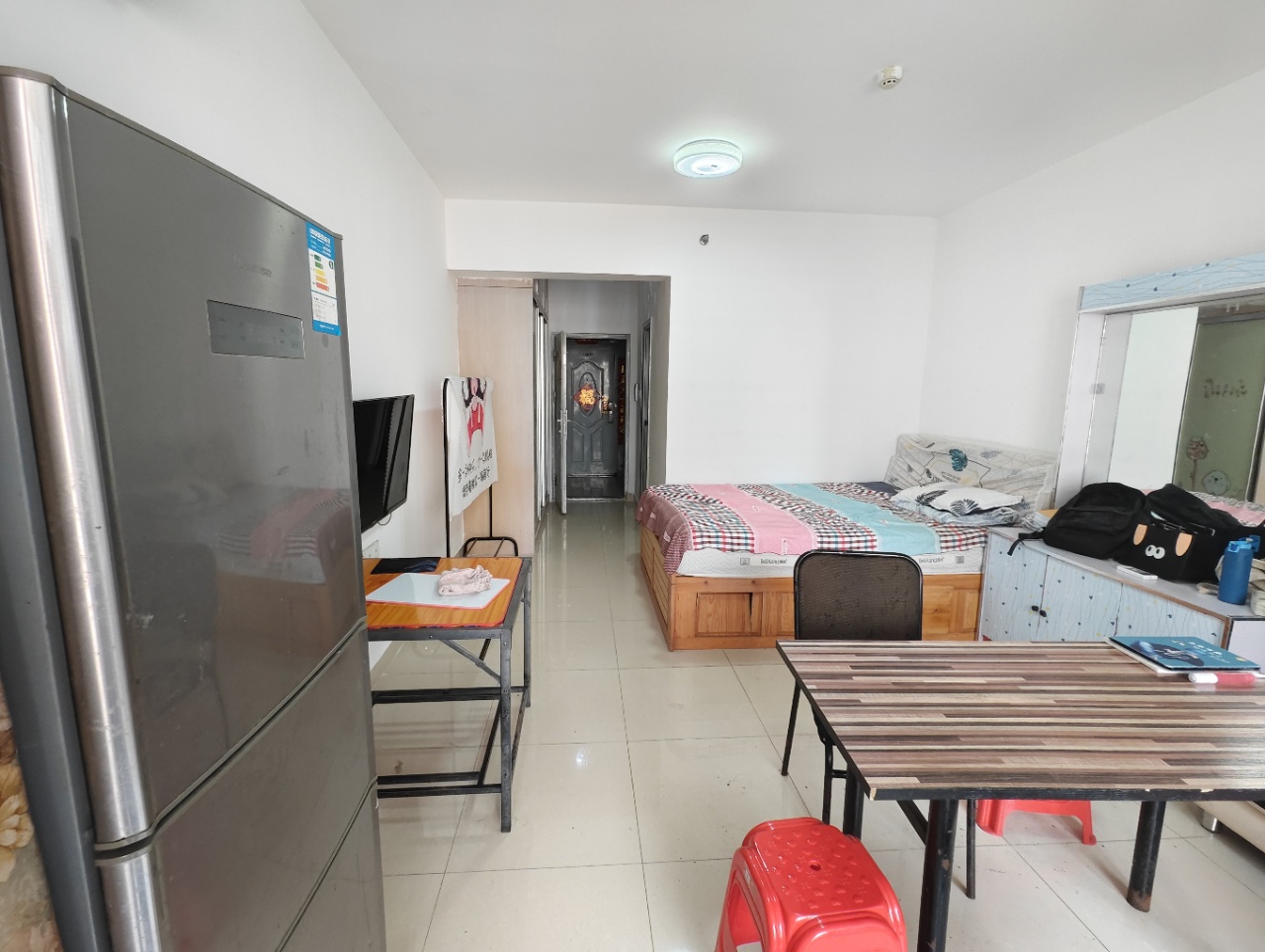 怡海星城 1室1厅1卫 900.0元/月 怡海星城 1室1厅1卫 900.0元/月室内图