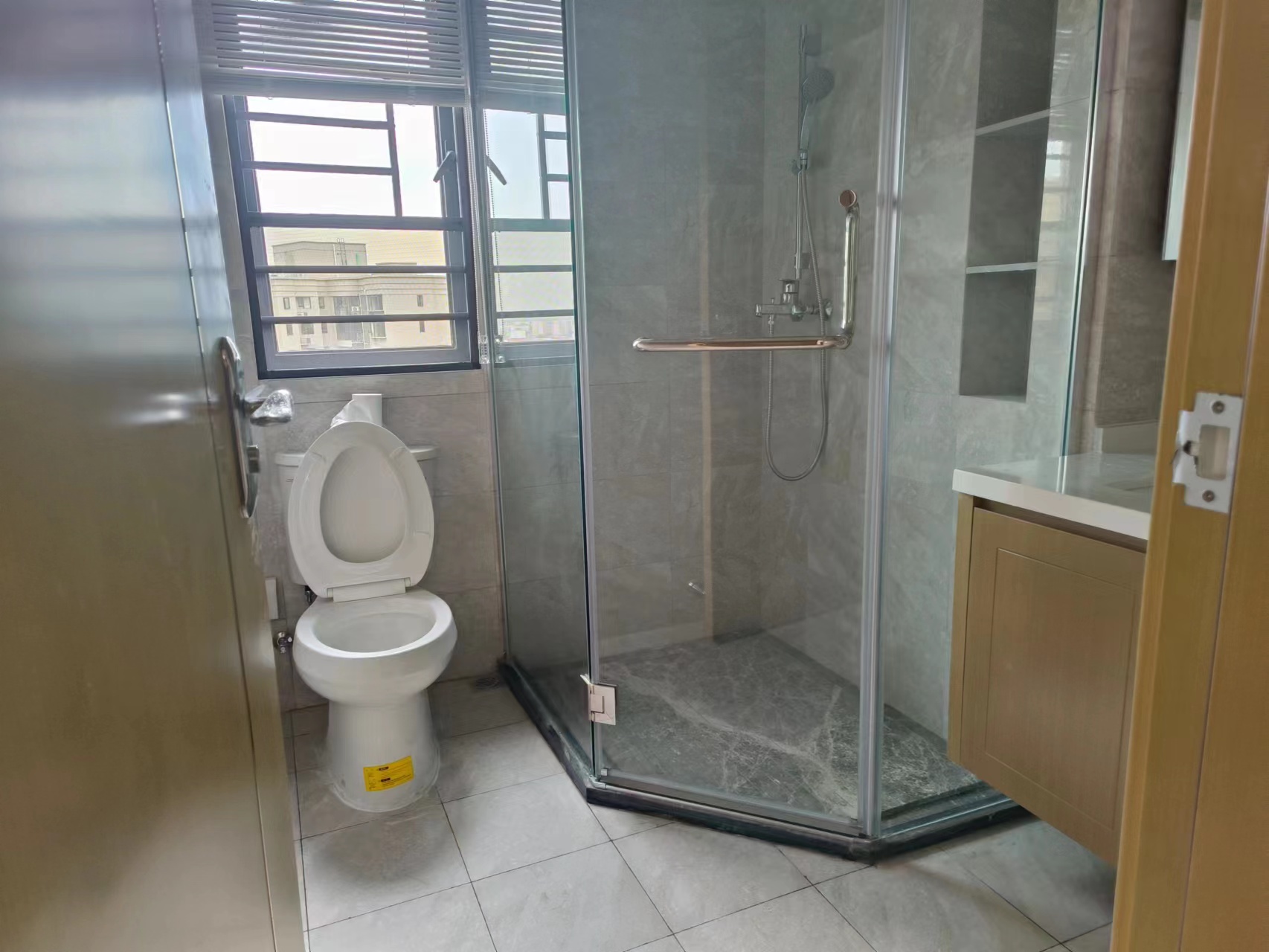 中建璟和城  4室2厅2卫   3200.00元/月室内图